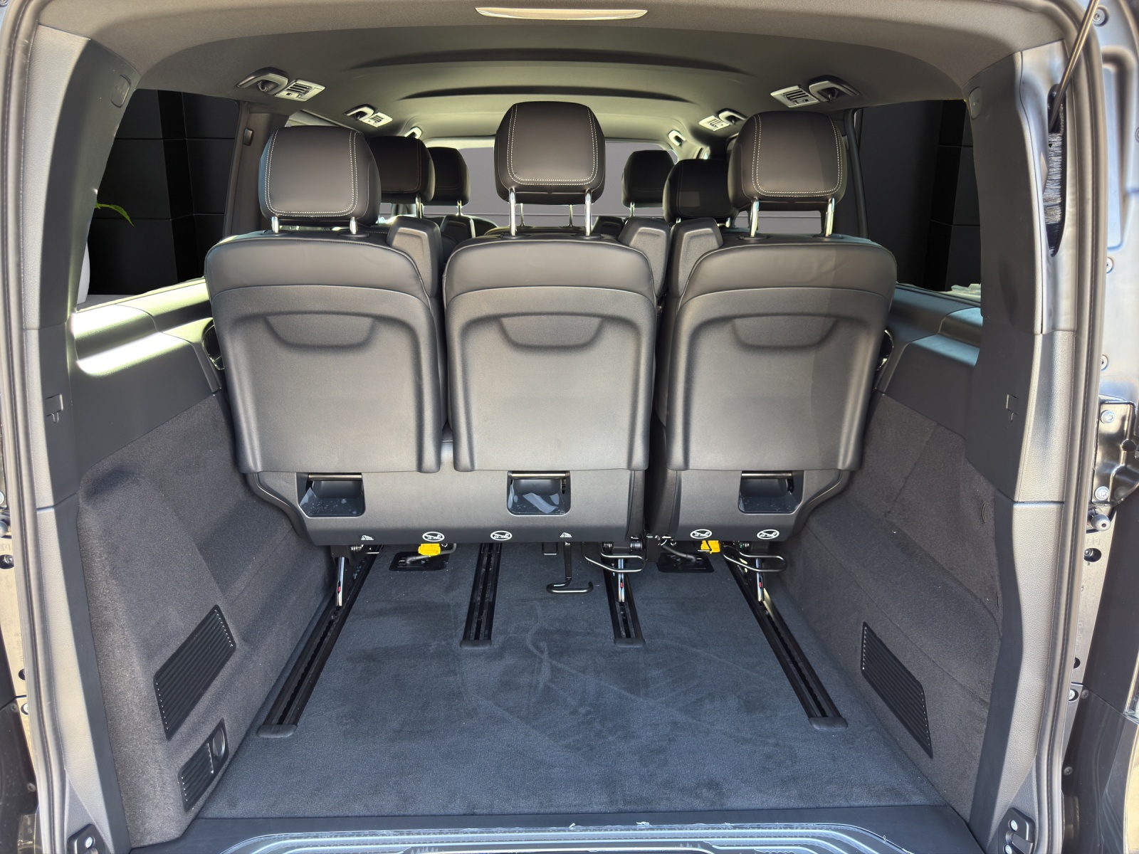 Image MERCEDES-BENZ V-300 V 300 d Édition Suisse EXCLUSIVE