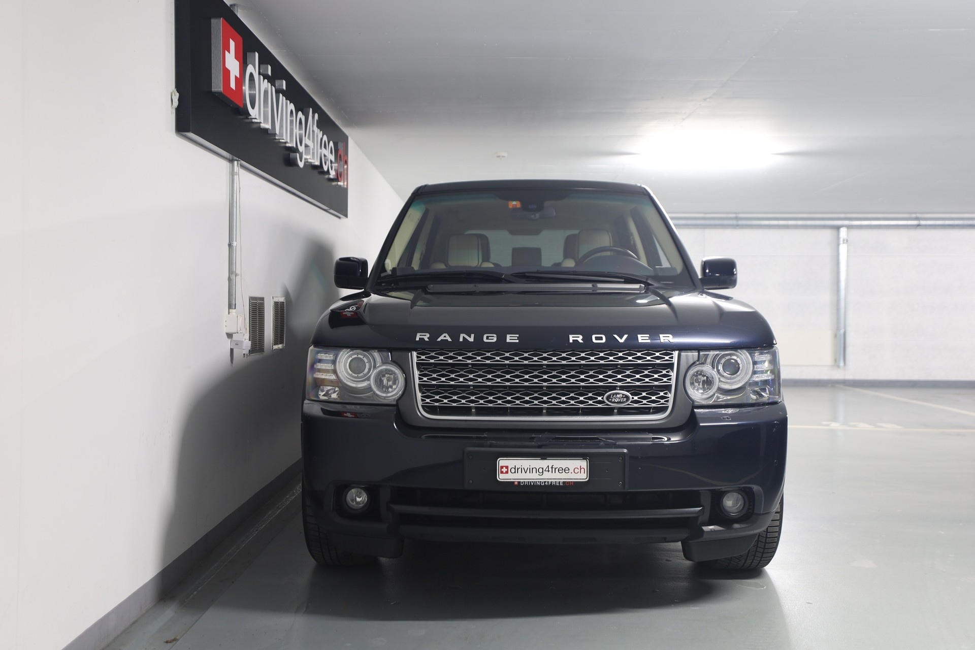 LAND ROVER Range Rover 3.6 d Vogue Automatic-showroom-element-1