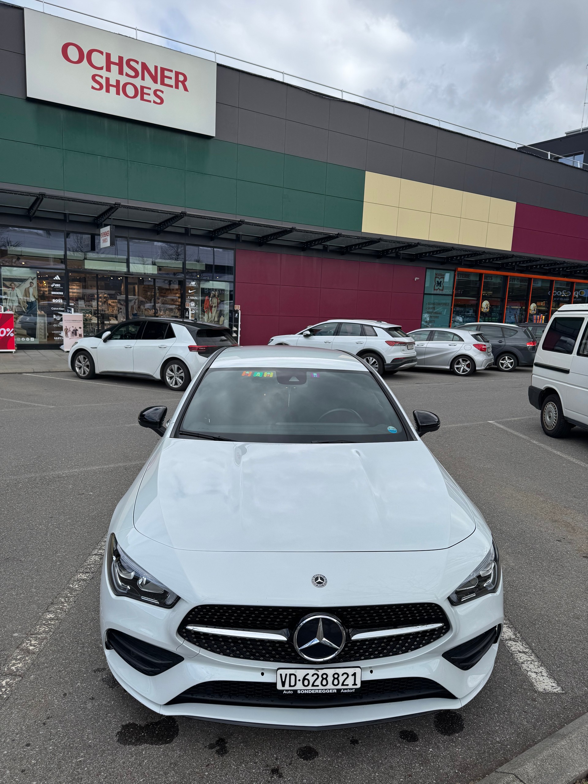 MERCEDES-BENZ CLA Shooting Brake 200 AMG Line 7G-DCT