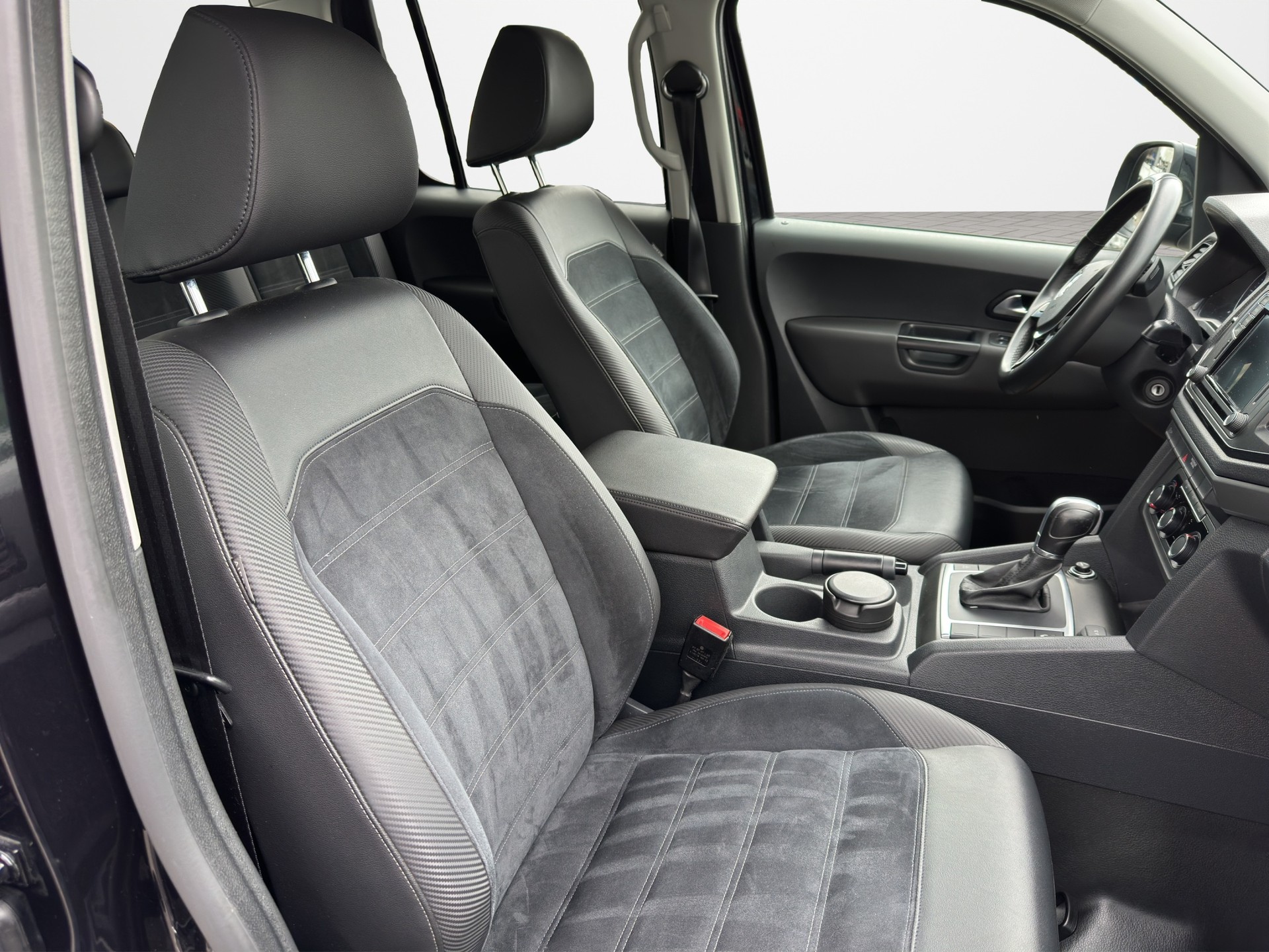 VW Amarok 3.0TDI Comfortline 4Motion Automatic-image-14