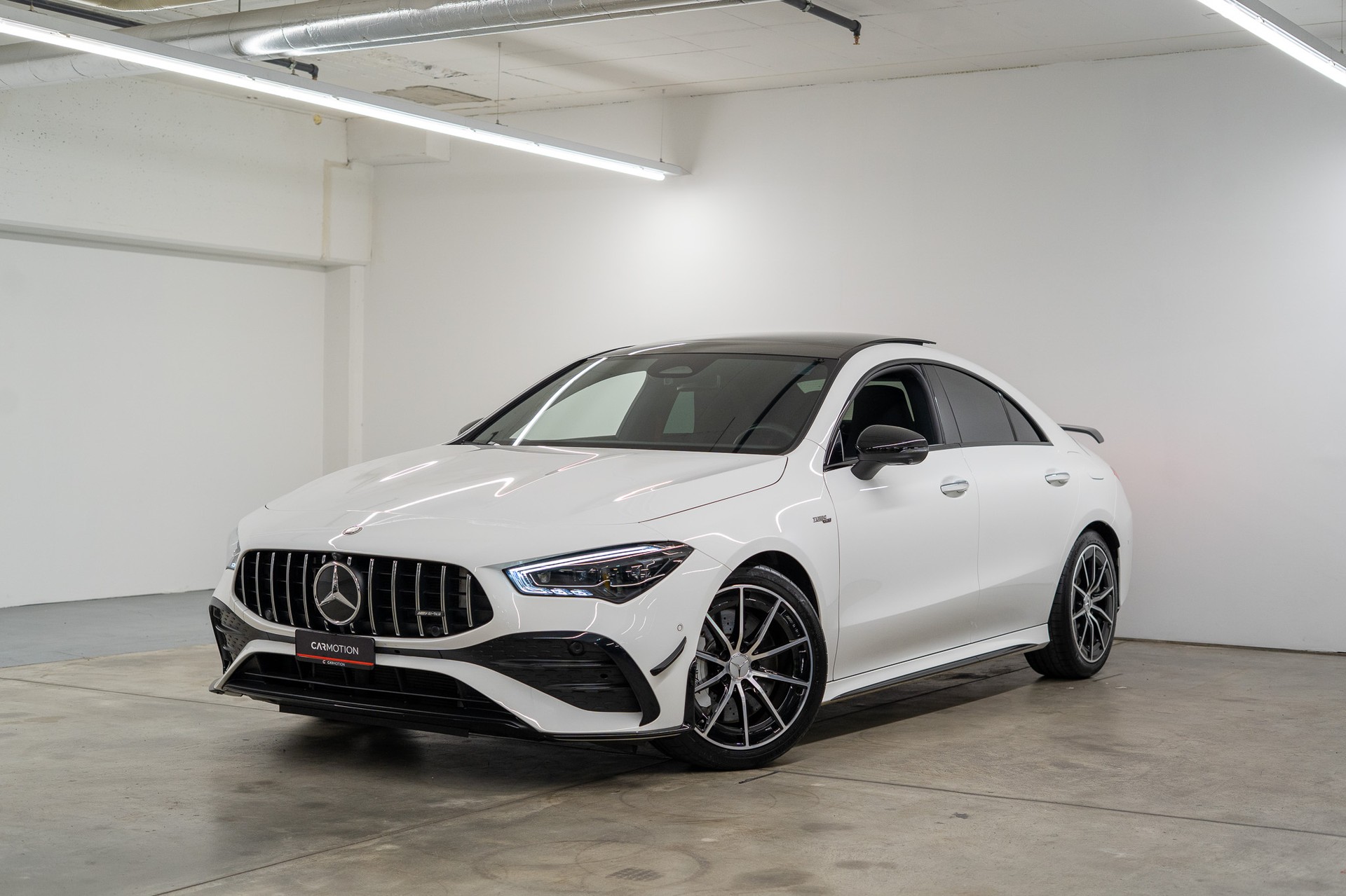 MERCEDES-BENZ CLA 35 AMG 4matic *AERODYNAMIC PAKET*