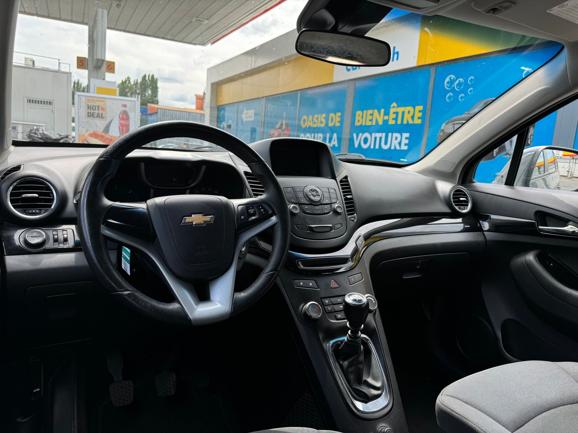 CHEVROLET Orlando 2.0 VCDi LS-image-10