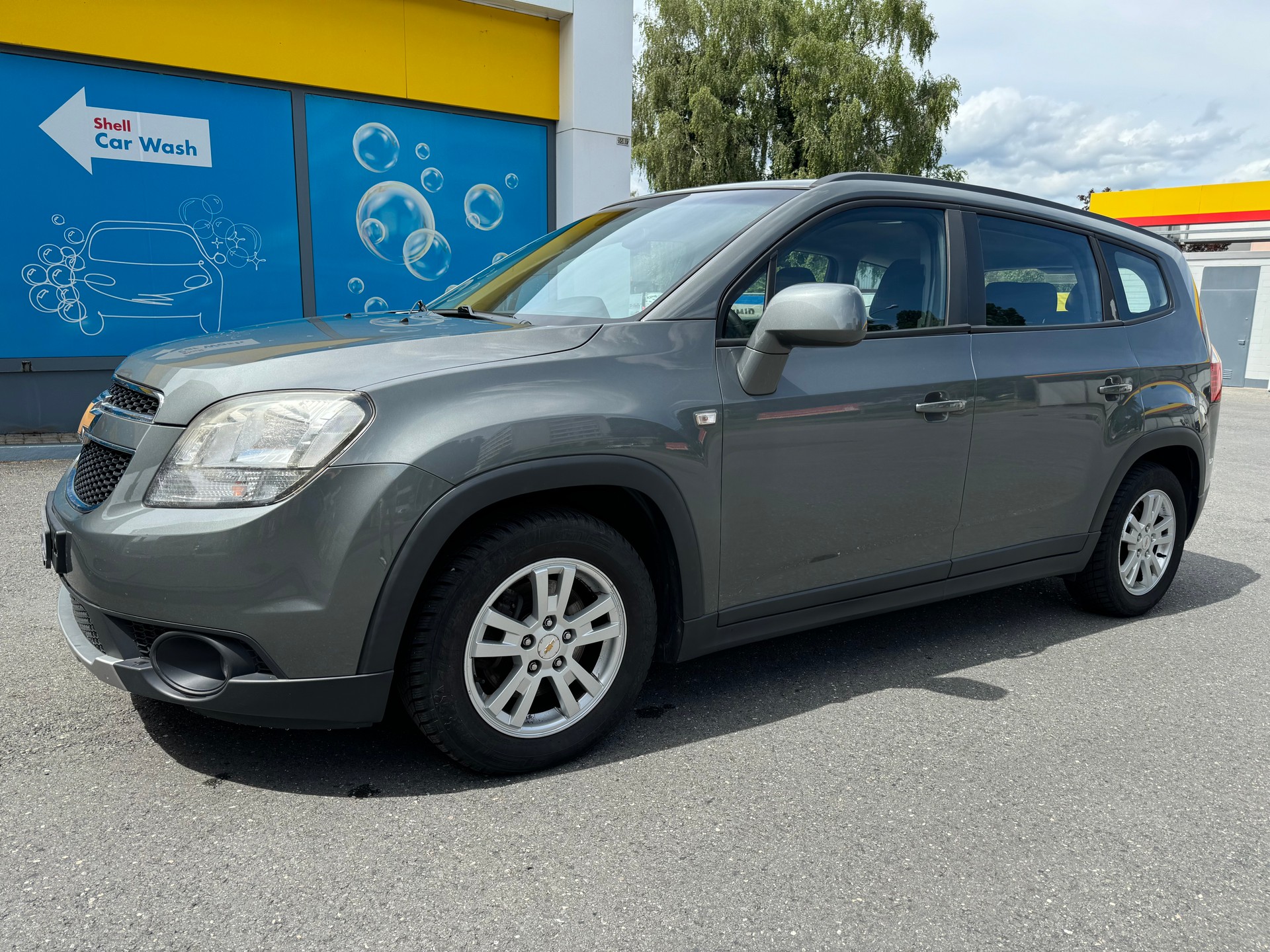CHEVROLET Orlando 2.0 VCDi LS-image-0