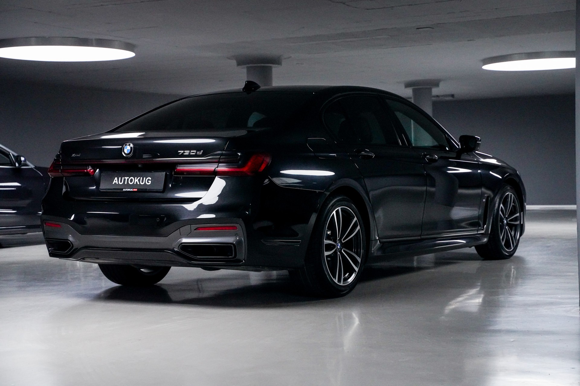 BMW 730d xDrive 48V M Sport Steptronic-showroom-element-2