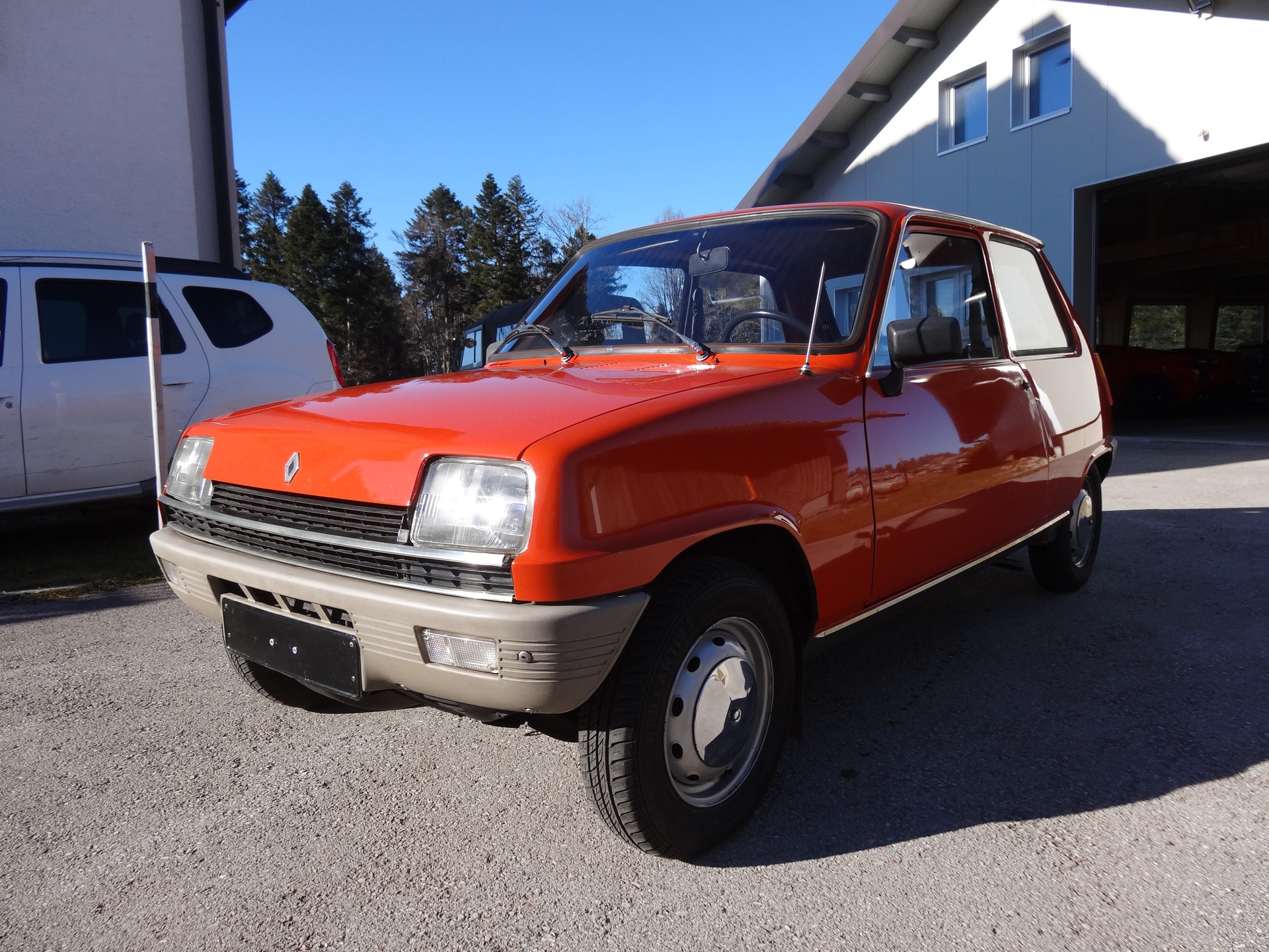 RENAULT R5 TL