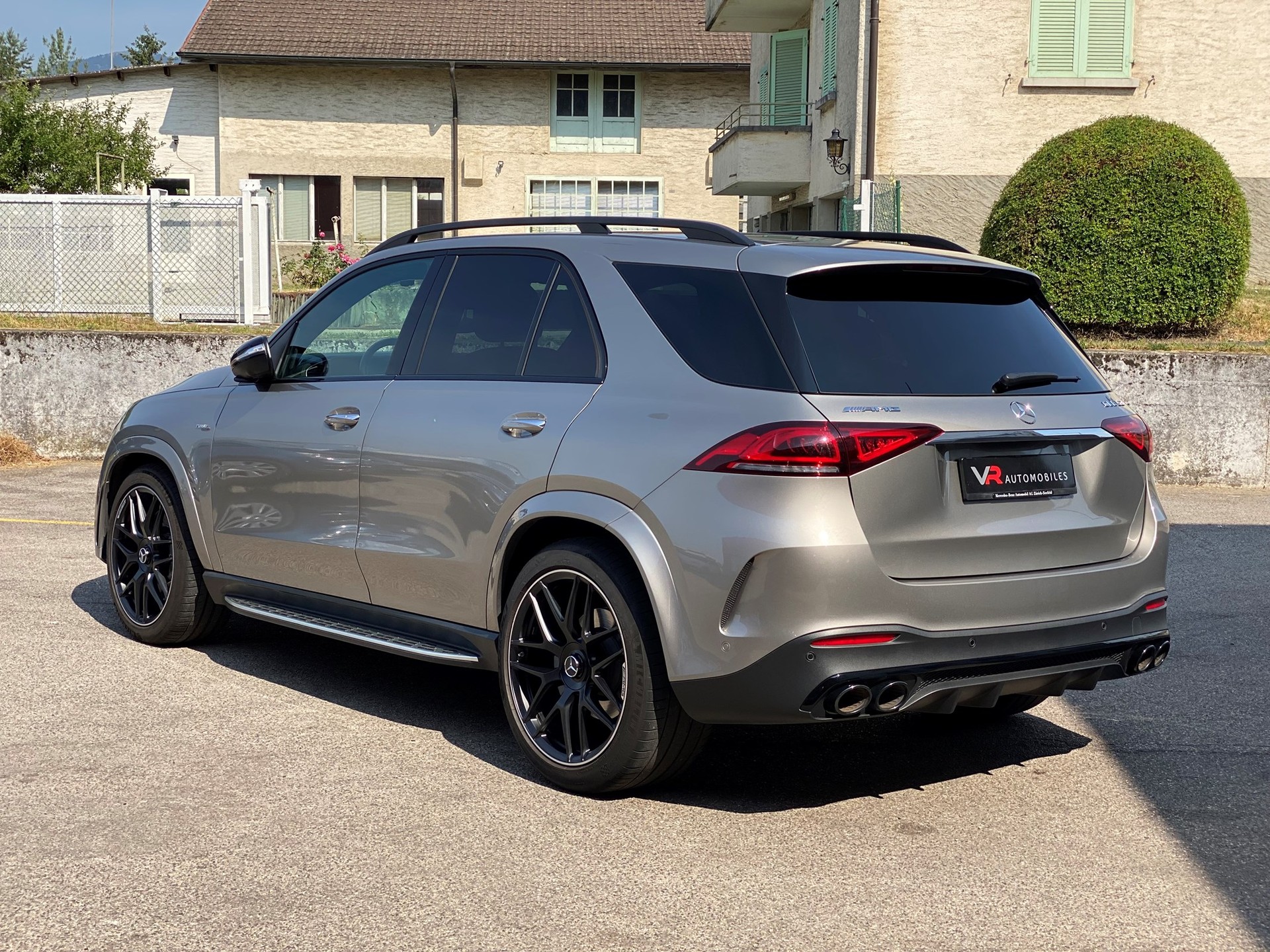 MERCEDES-BENZ GLE 53 AMG 4Matic+ 9G-Speedshift-image-2