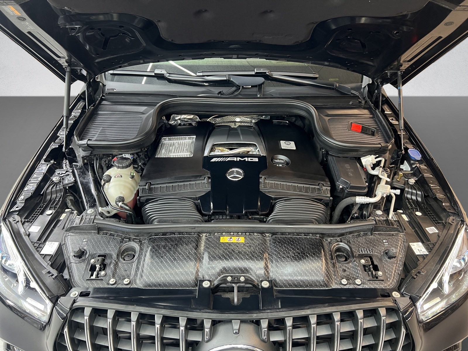 MERCEDES-BENZ GLE 63 S AMG 4Matic+-image-8