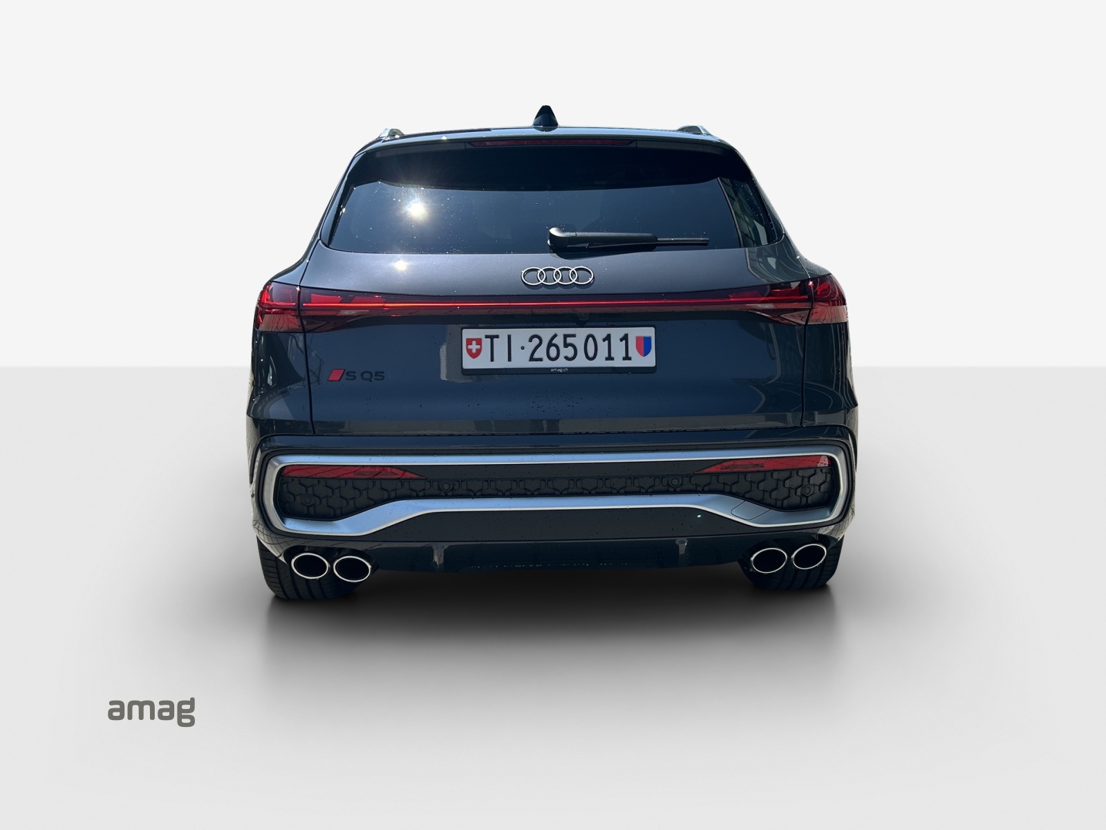AUDI SQ5 TFSI quattro S-tronic-showroom-element-3
