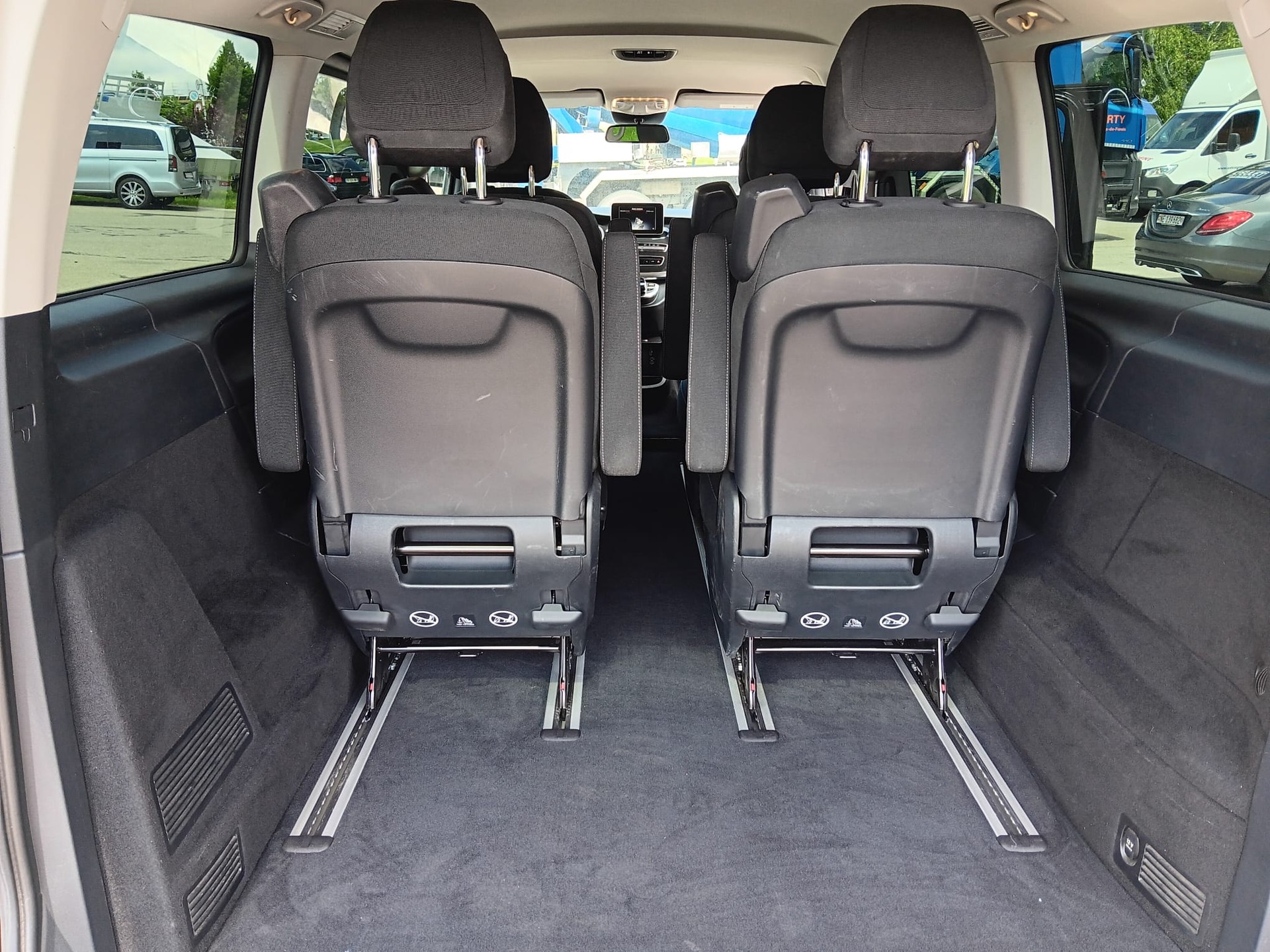 MERCEDES-BENZ V 250 d Lang 4 Matic 7G-Tronic-image-14