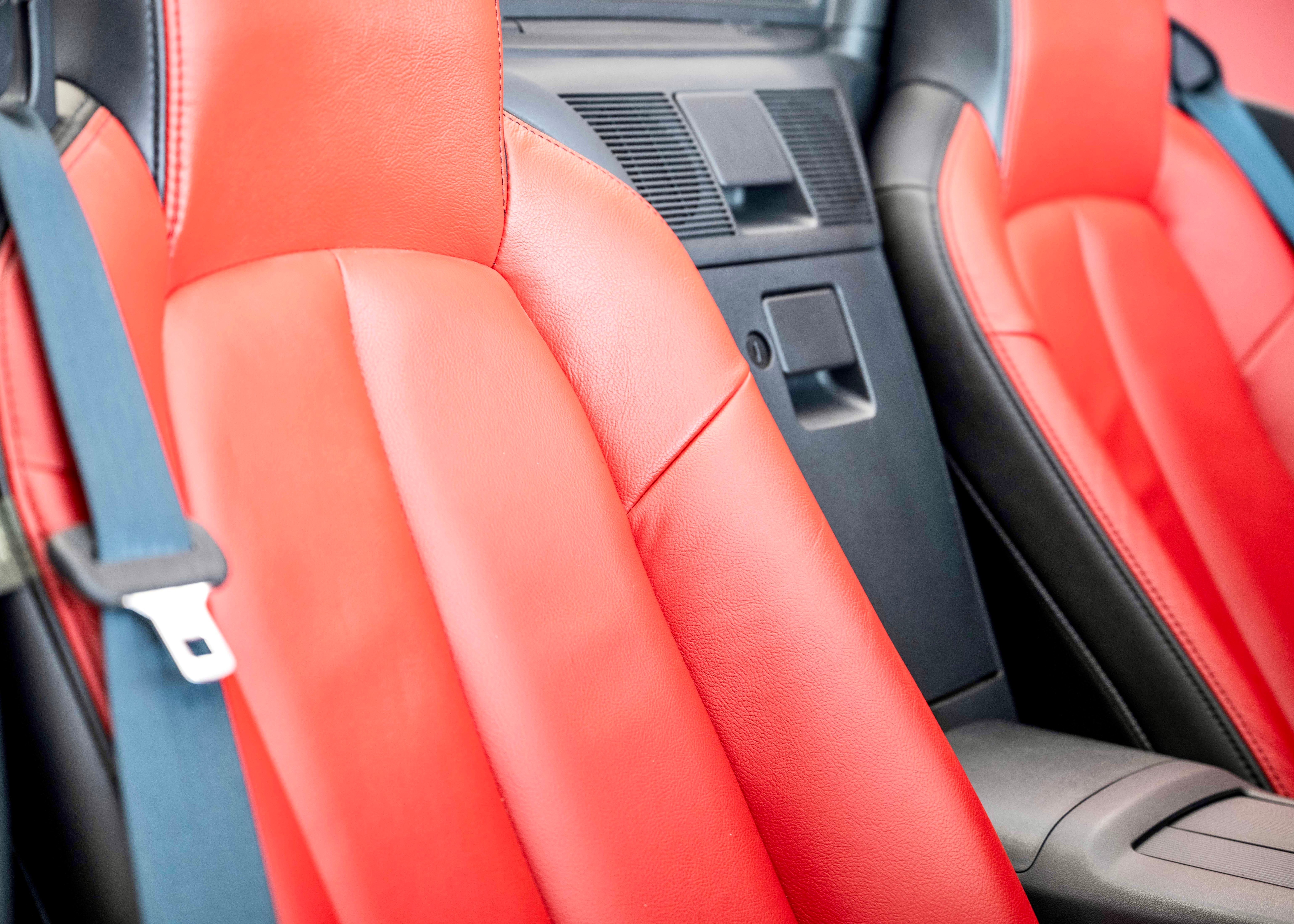 Image MAZDA MX-5 MX-5 2.0i 16V 3rd Generation (Swiss car, 1st paint, full Mazda service history, certified mileage)