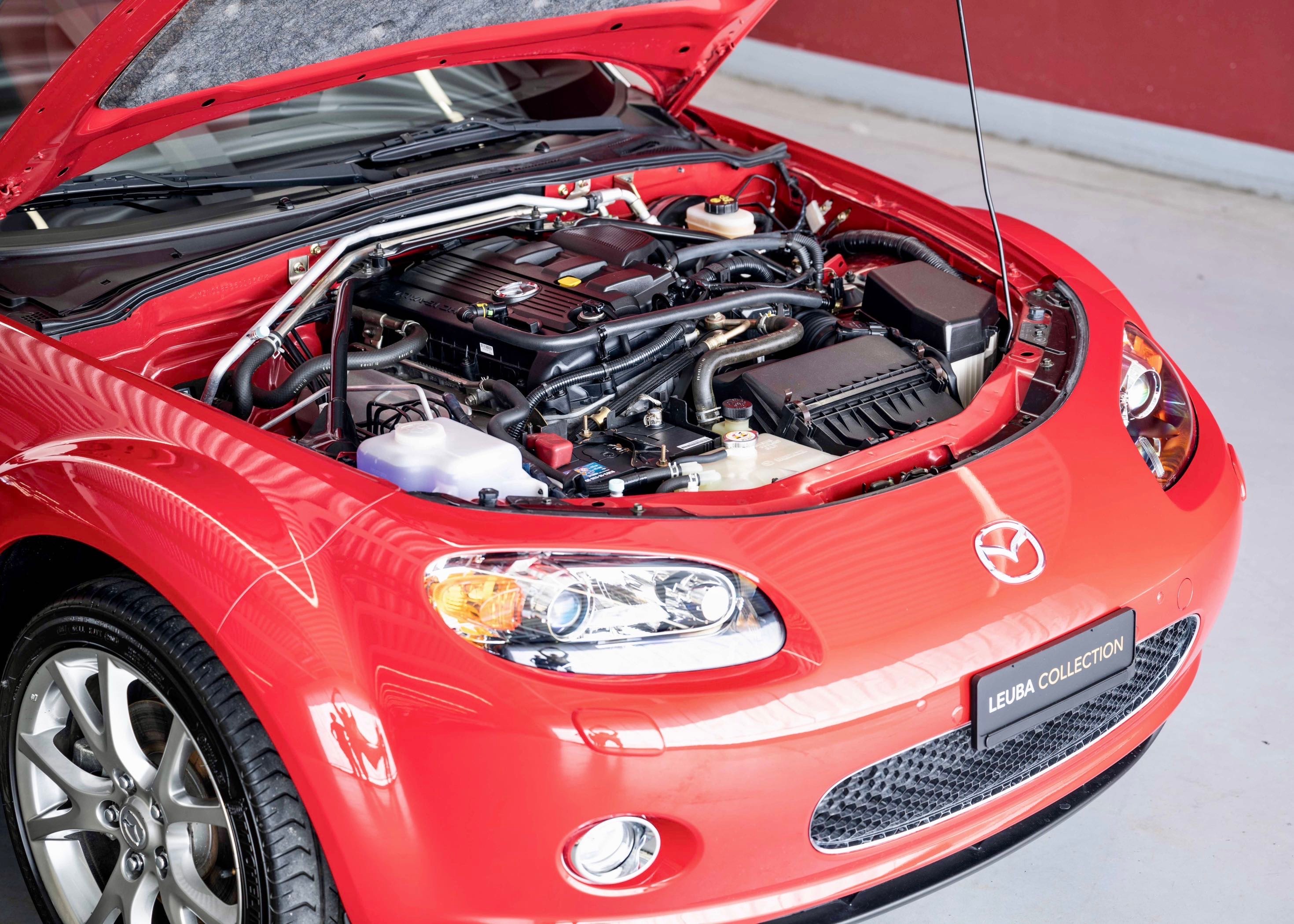 Image MAZDA MX-5 MX-5 2.0i 16V 3rd Generation (Swiss car, 1st paint, full Mazda service history, certified mileage)