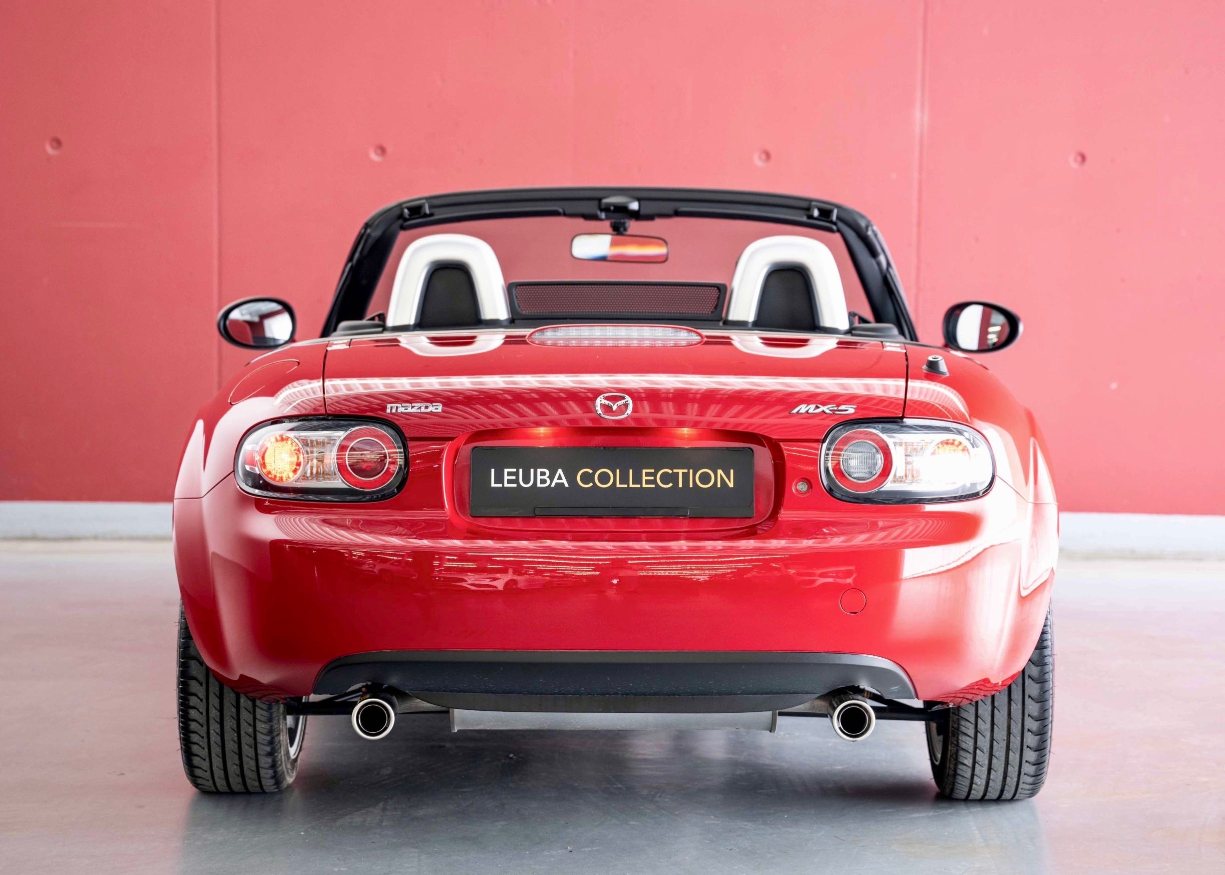 Image MAZDA MX-5 MX-5 2.0i 16V 3rd Generation (Swiss car, 1st paint, full Mazda service history, certified mileage)