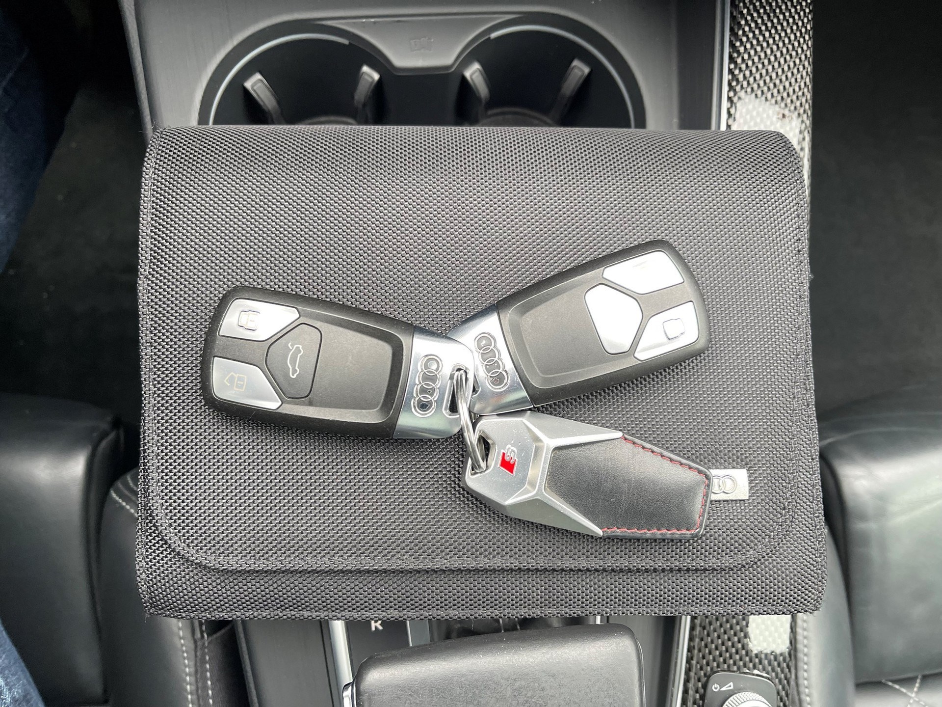 AUDI S4 3.0 TFSI Sport quattro tiptronic-image-22