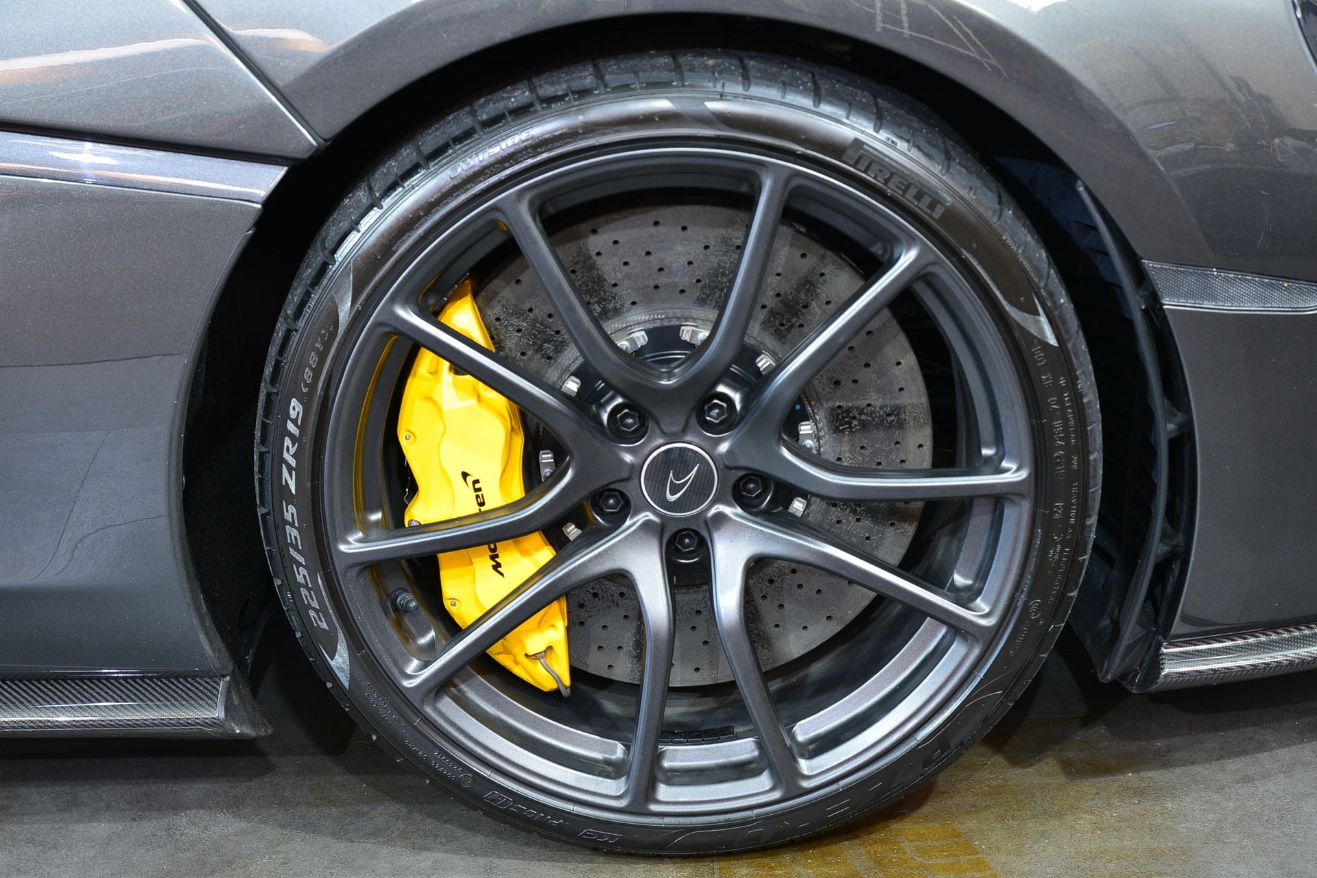 McLAREN 570S Coupé 3.8 V8 SSG-image-13