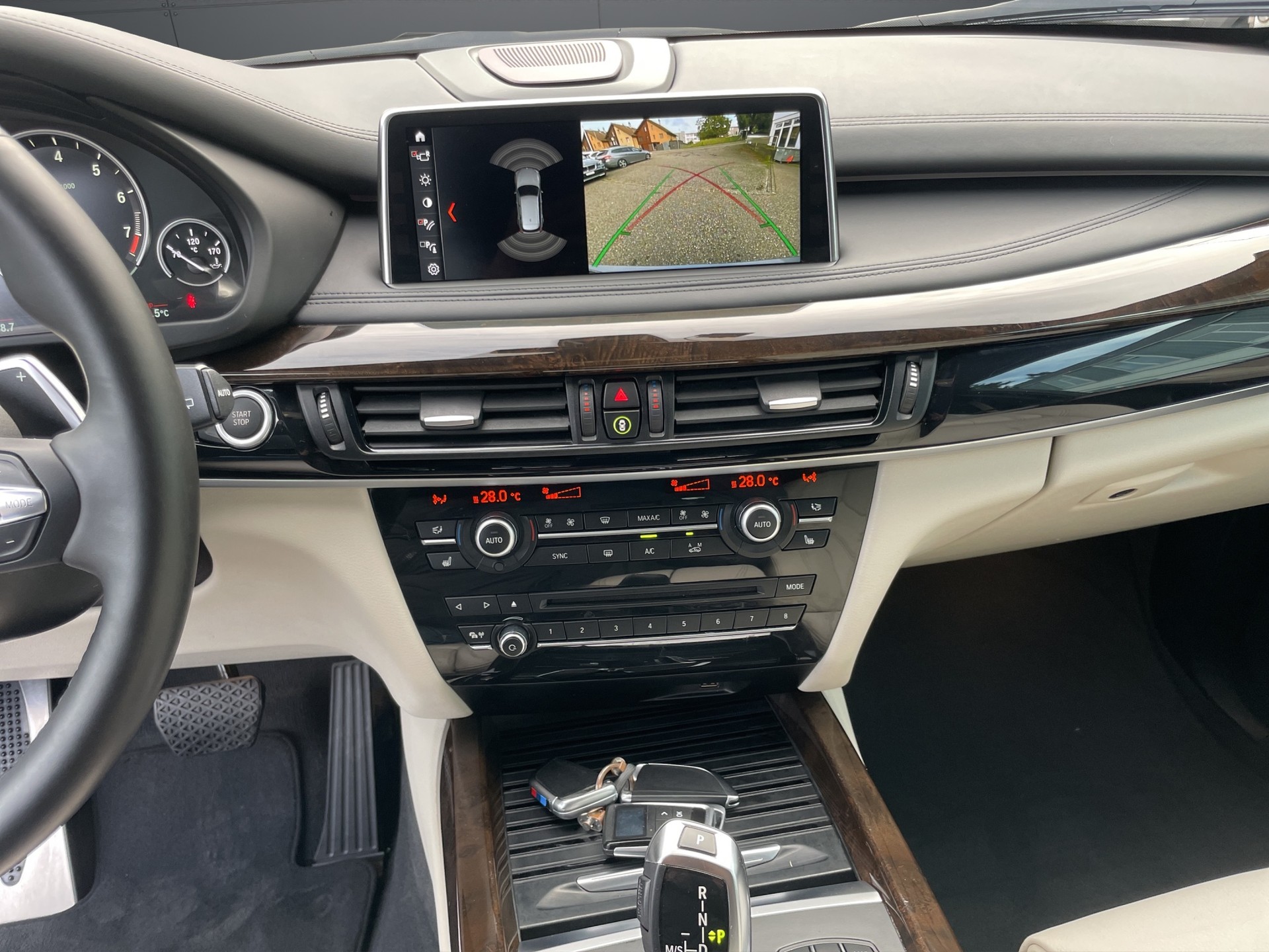 BMW X5 xDrive 40e iPerformance Pure M Sport Steptronic-image-9