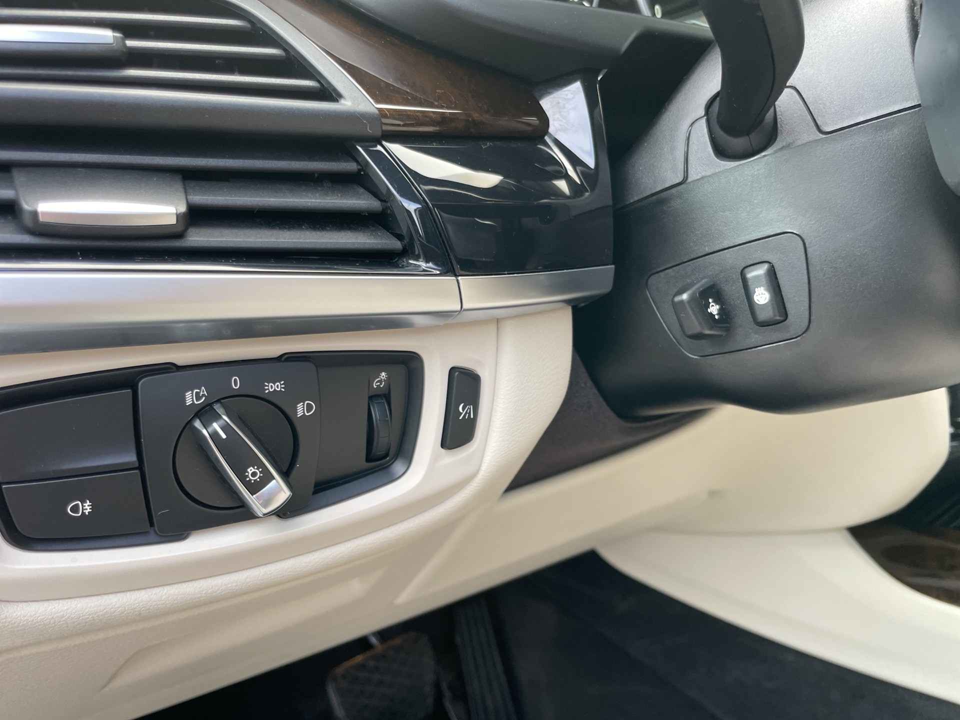 BMW X5 xDrive 40e iPerformance Pure M Sport Steptronic-image-11