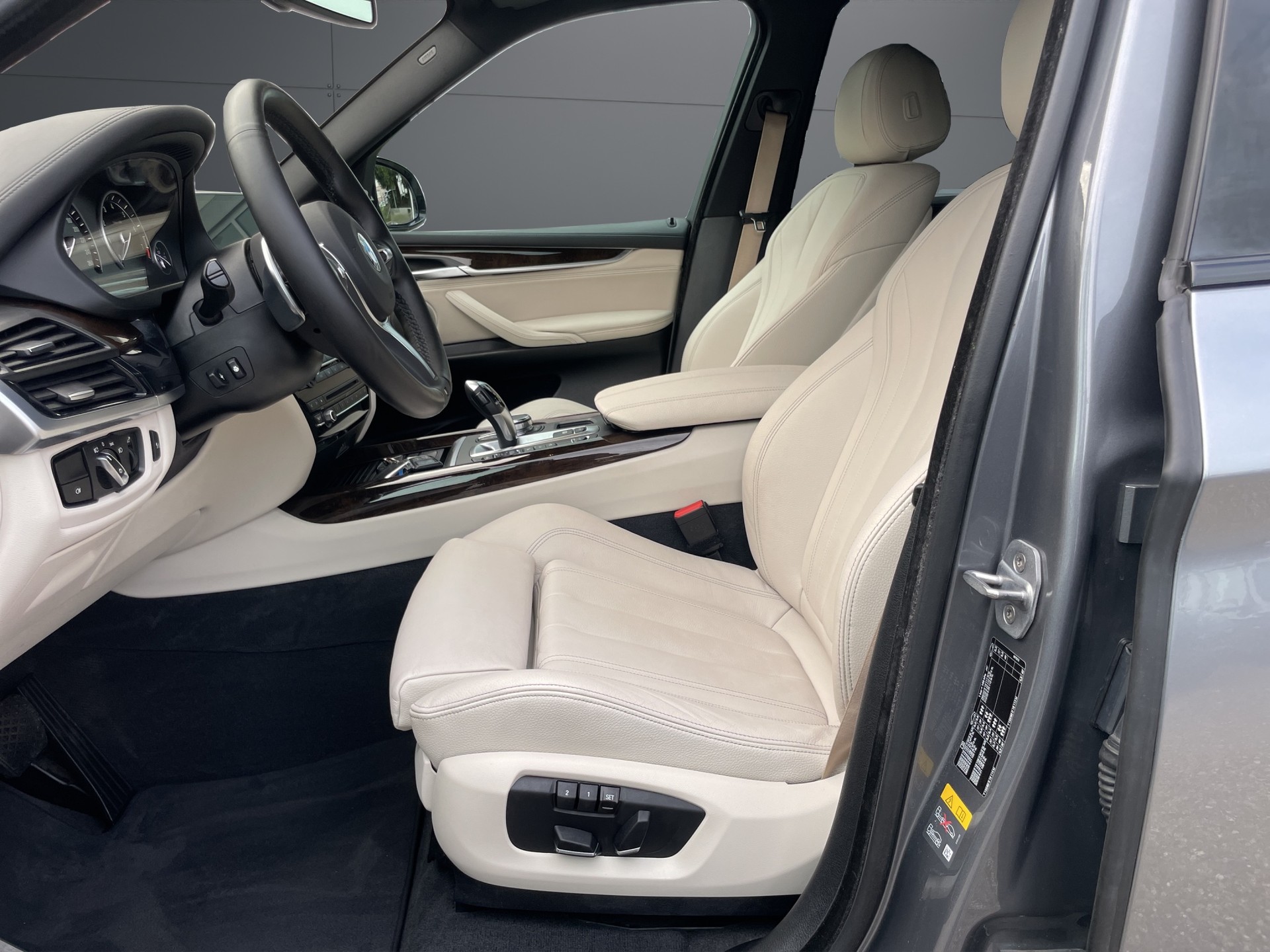 BMW X5 xDrive 40e iPerformance Pure M Sport Steptronic-image-5