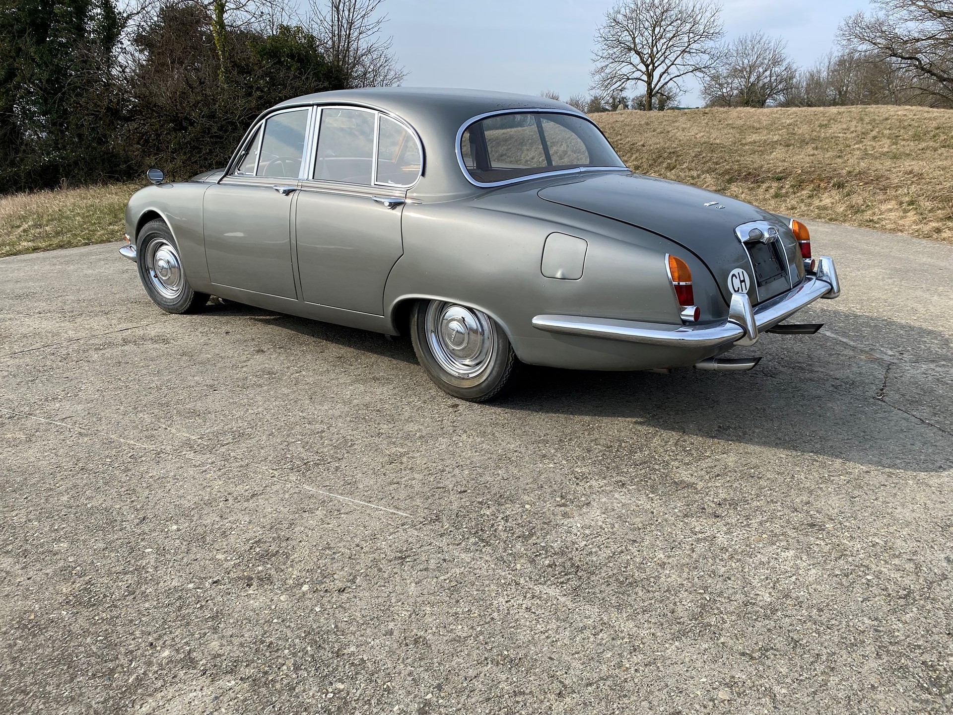 JAGUAR S-TYPE 3.4-showroom-element-3