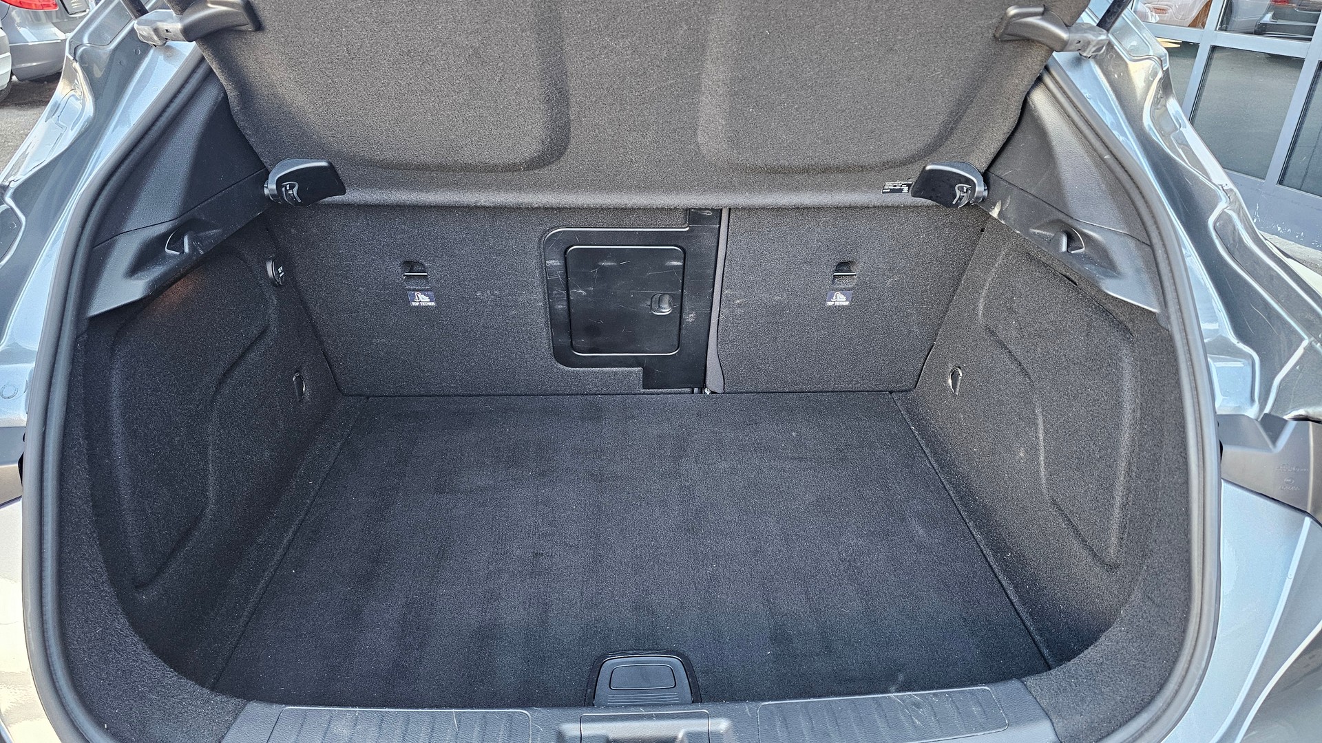 INFINITI Q30 2.2 Diesel Prem.Tech 4x4 Automat-image-10