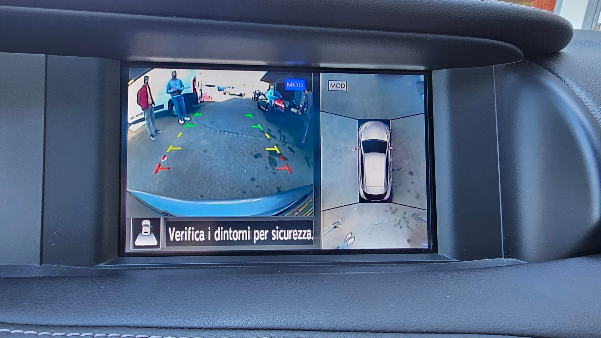 INFINITI Q30 2.2 Diesel Prem.Tech 4x4 Automat-image-14