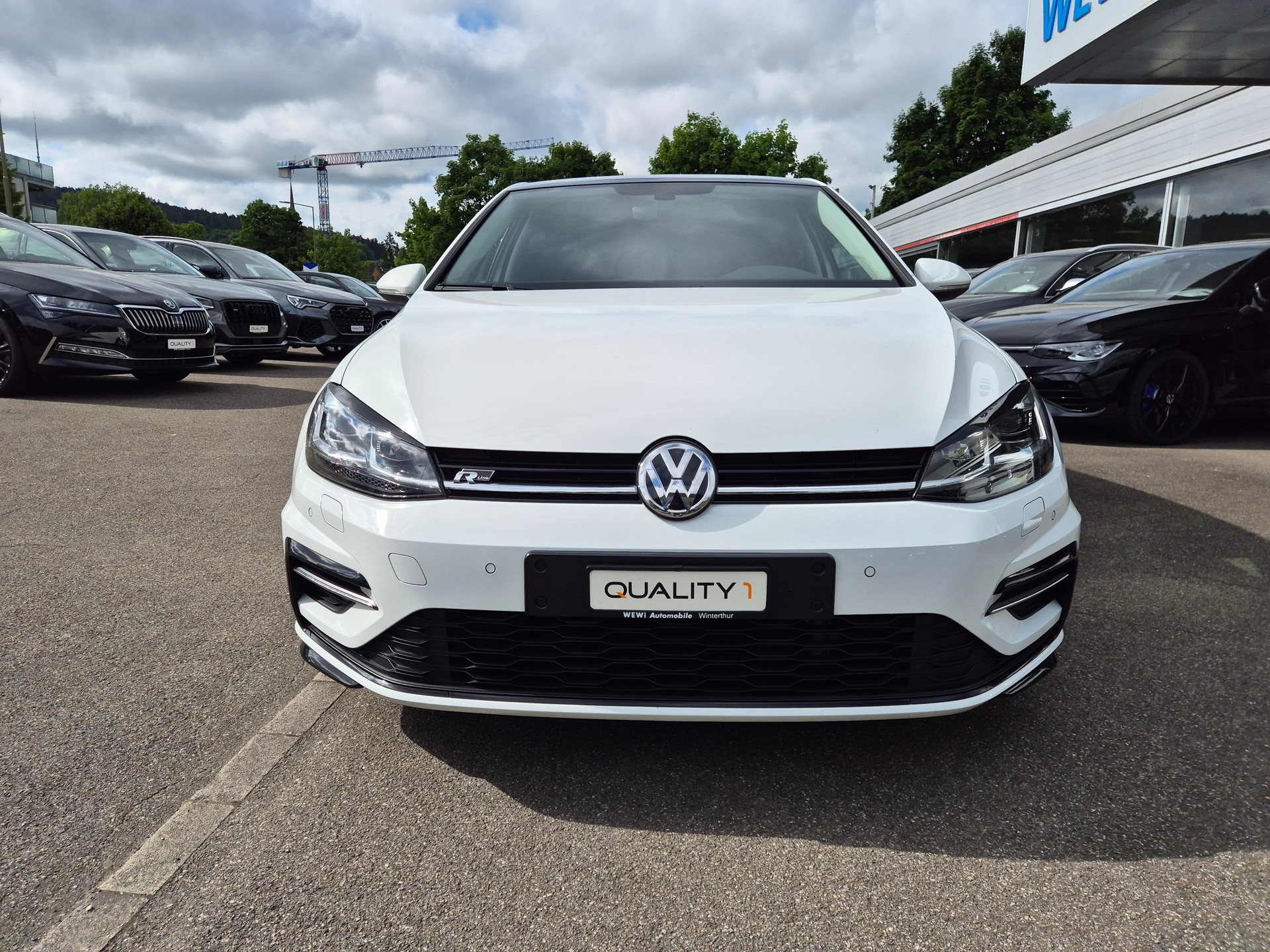 VW Golf 1.5 TSI EVO Highline-showroom-element-2
