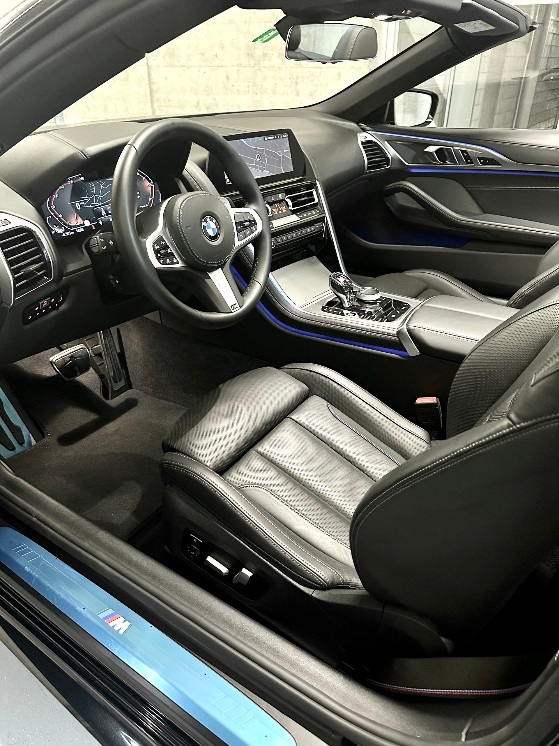 BMW 840i xDrive M Sport Steptronic-image-10