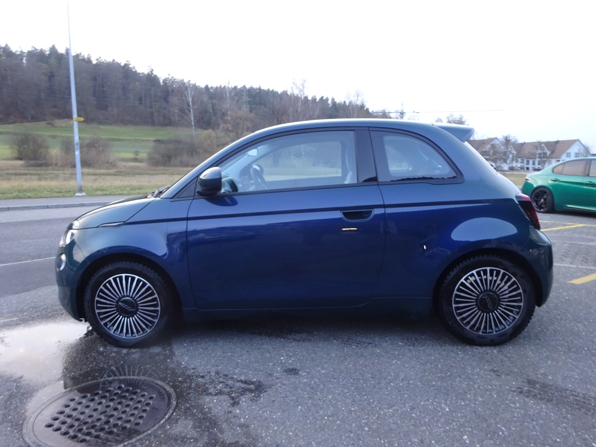 FIAT 500 electric 87 kW Icon-image-1