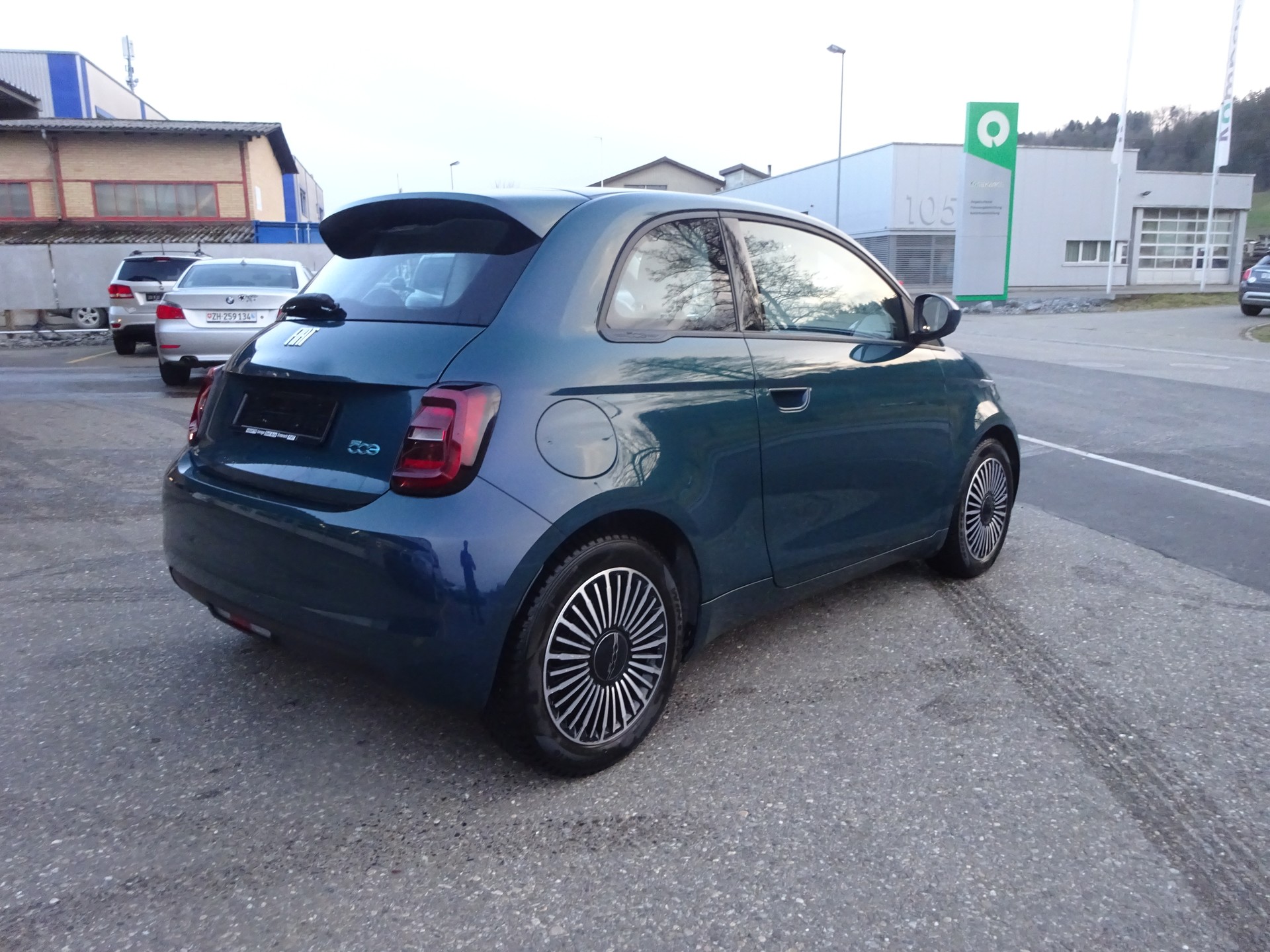 FIAT 500 electric 87 kW Icon-image-4
