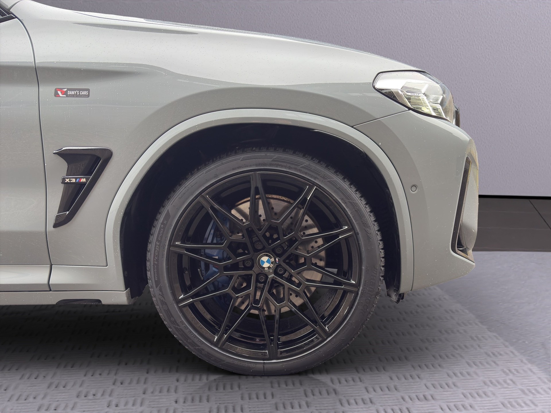 BMW X3 M LCI Competition FACELIFT-showroom-element-3