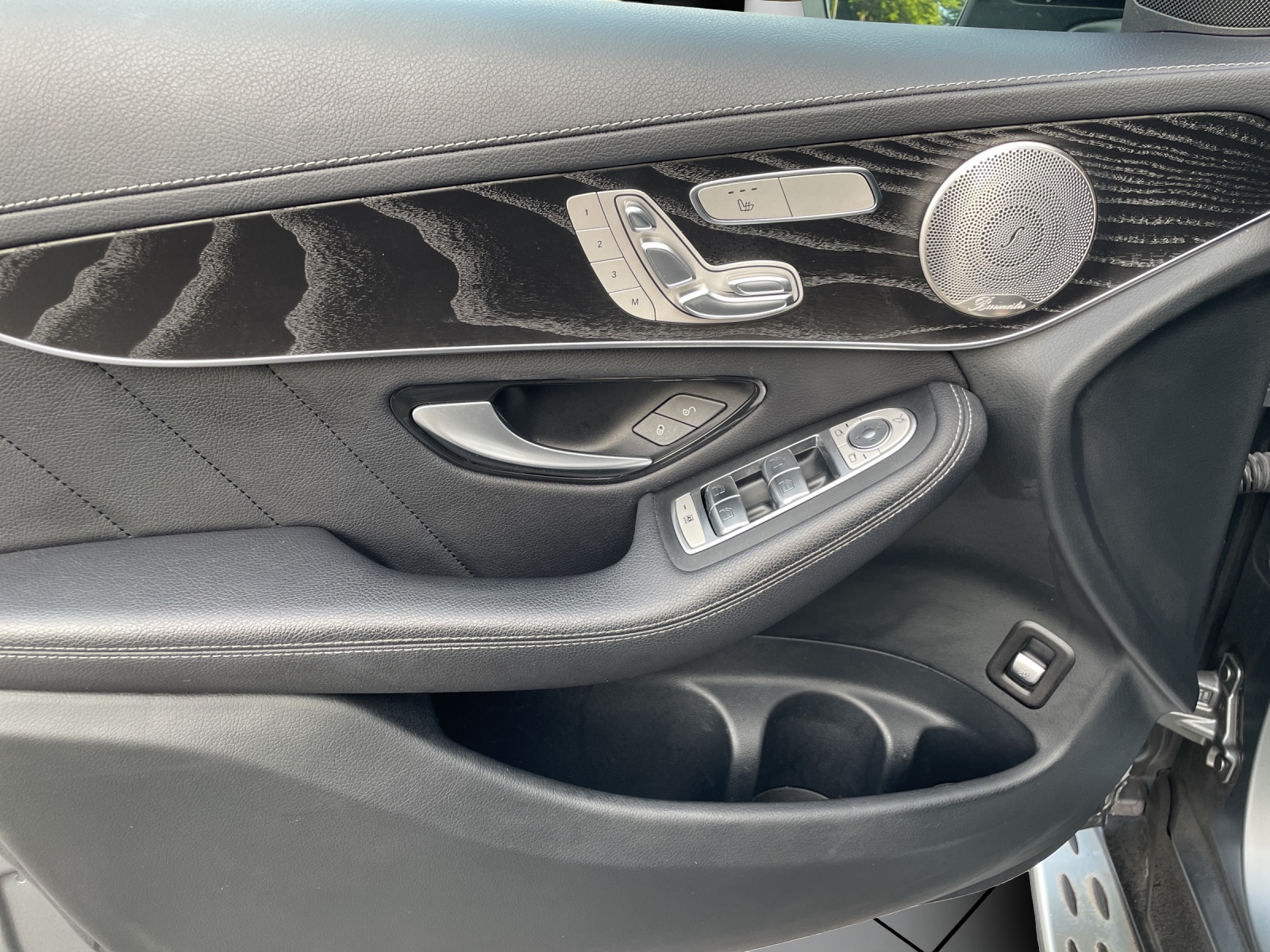 Image MERCEDES-BENZ GLC-300 GLC Coupé 300 AMG Line 4Matic 9G-Tronic