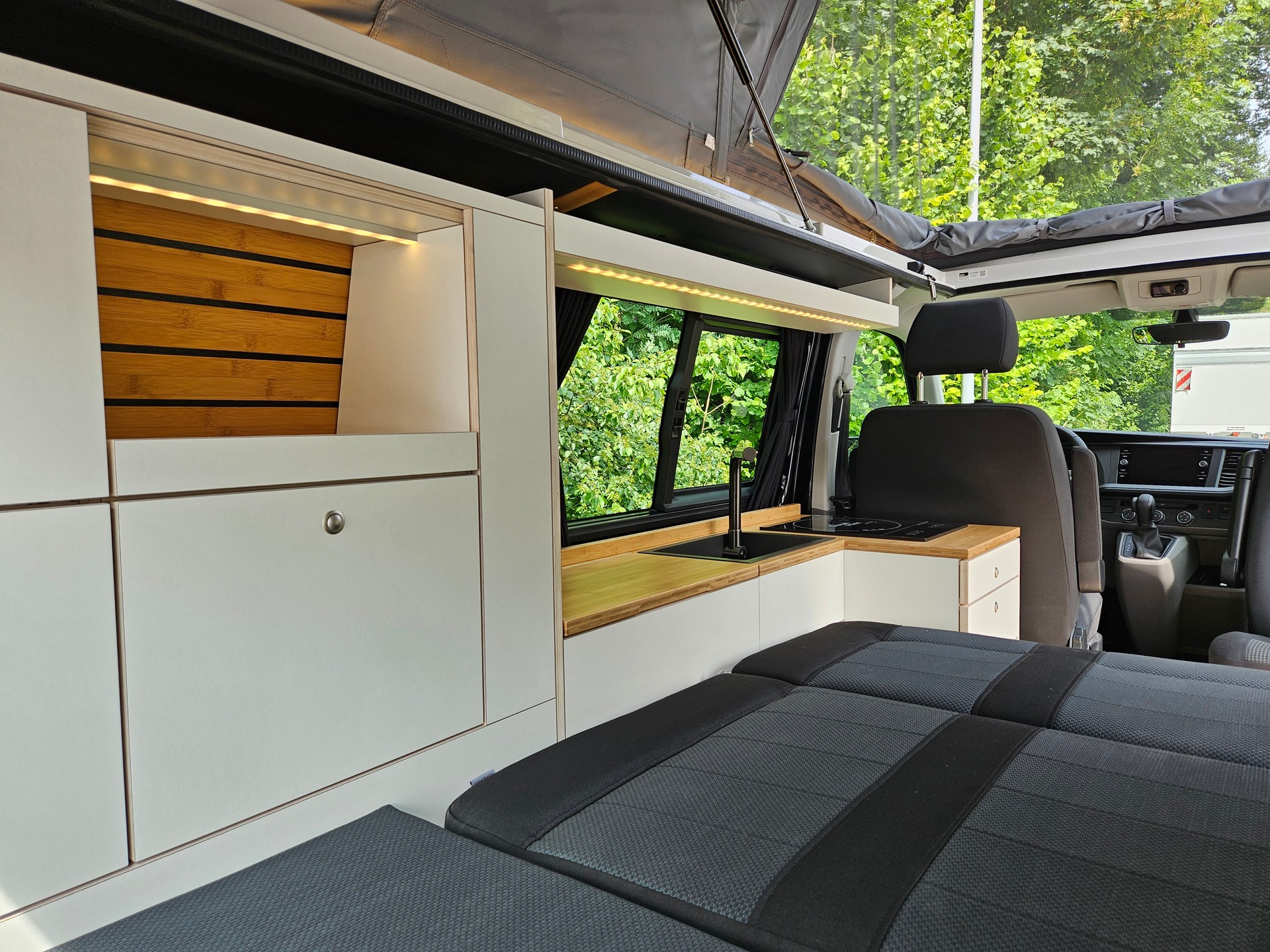 VW T6.1 Campervan-image-17