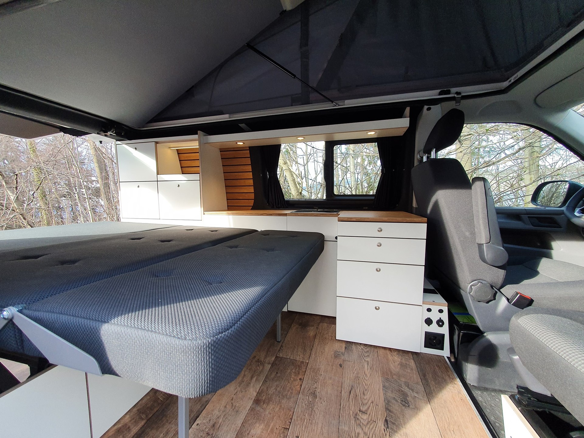 VW T6.1 Campervan-image-4