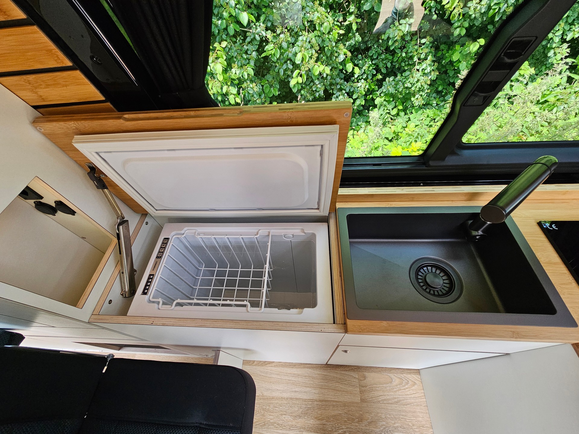 VW T6.1 Campervan-image-3