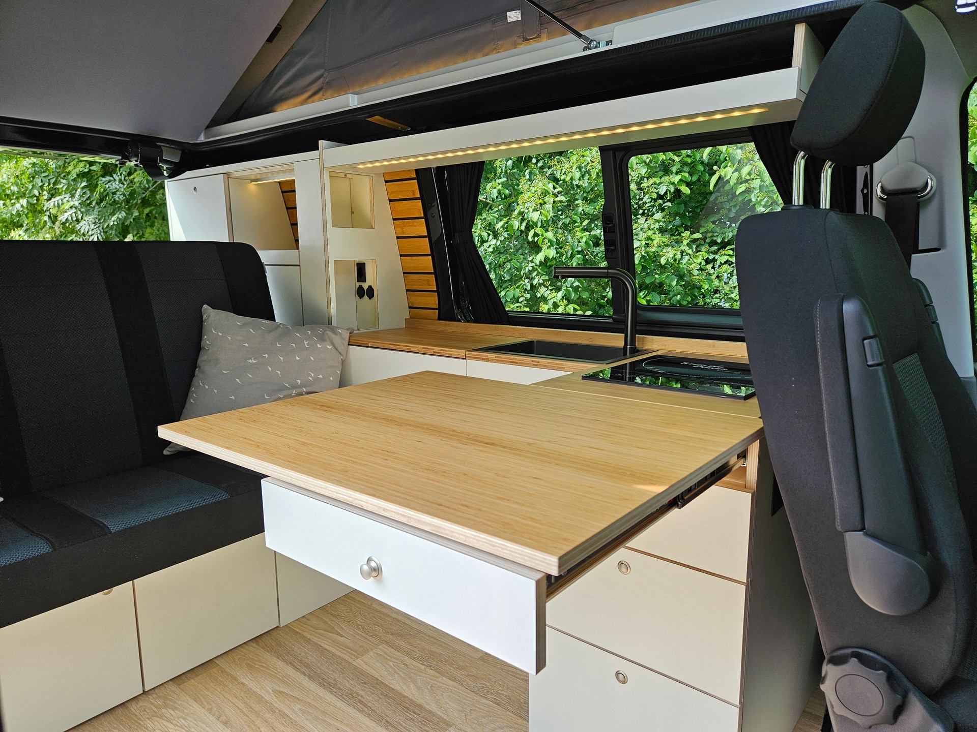 VW T6.1 Campervan-image-8