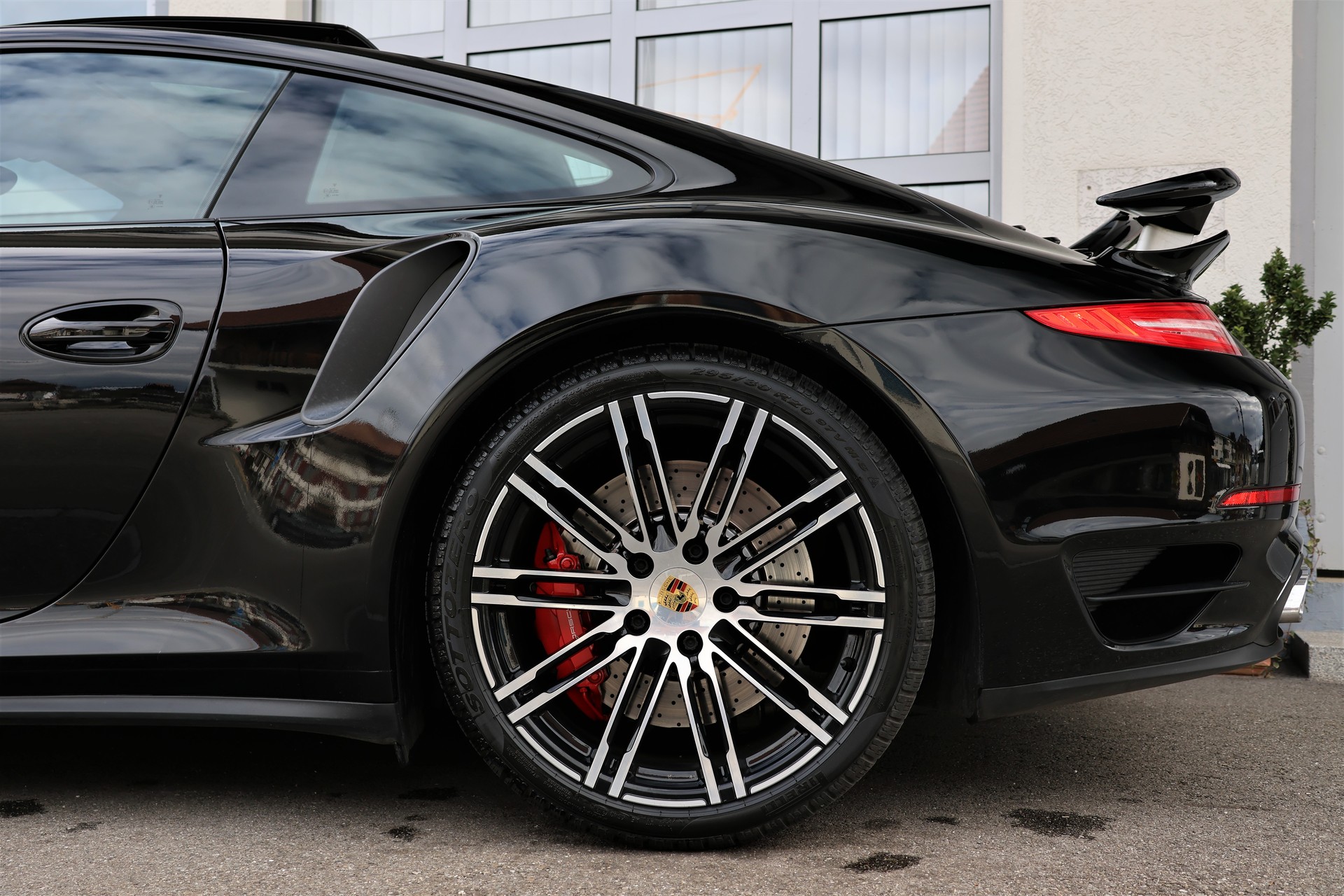 PORSCHE 911 Turbo PDK (CH) "Approved bis 11/2025"-showroom-element-2