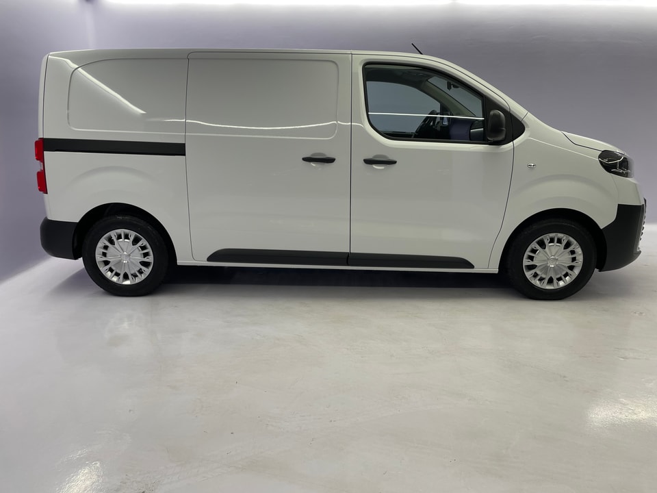 Proace Van L1 Electric 75 kWh Advanced