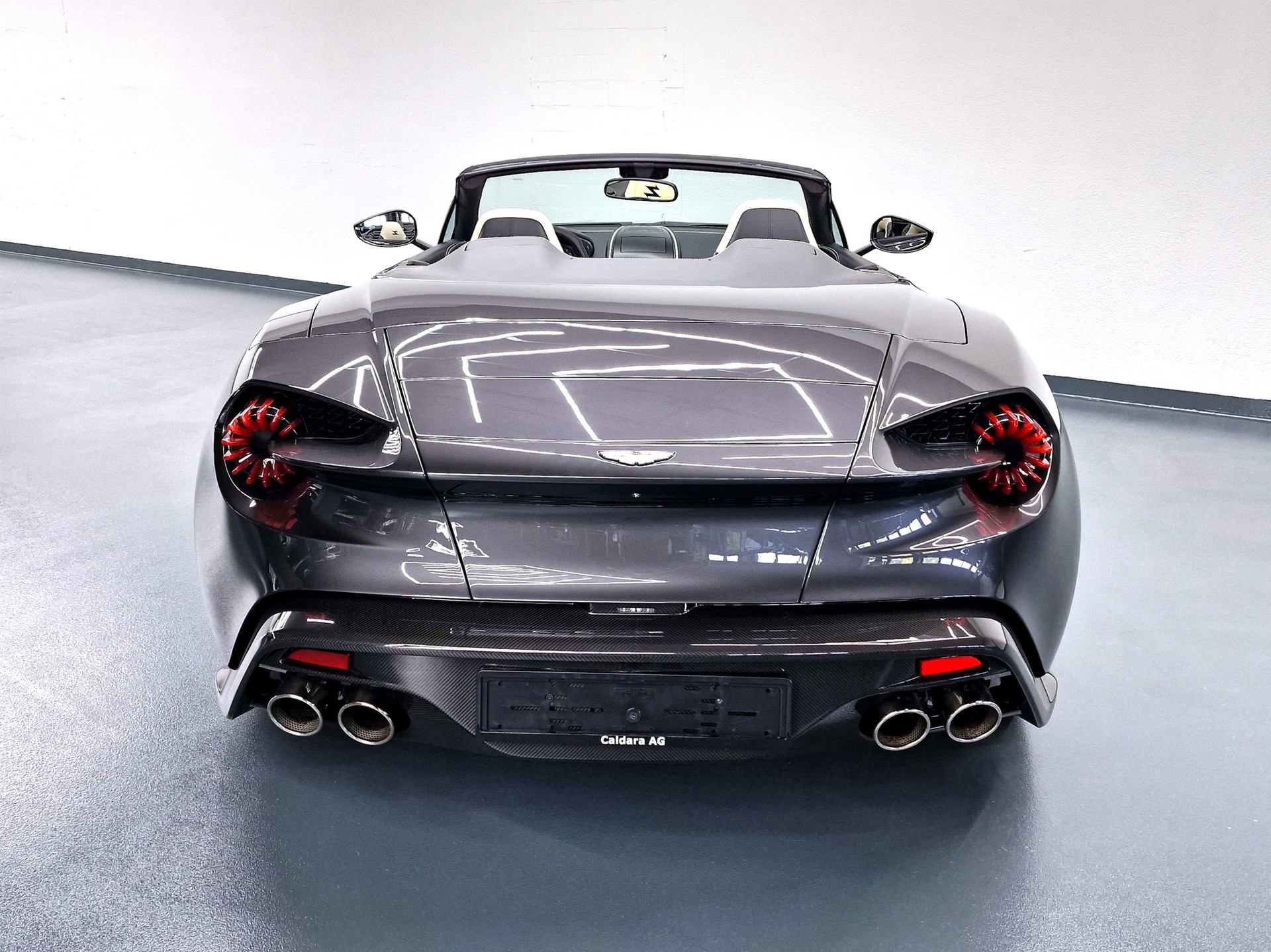 ASTON MARTIN Vanquish S Volante 6.0 V12 ZAGATO-image-8