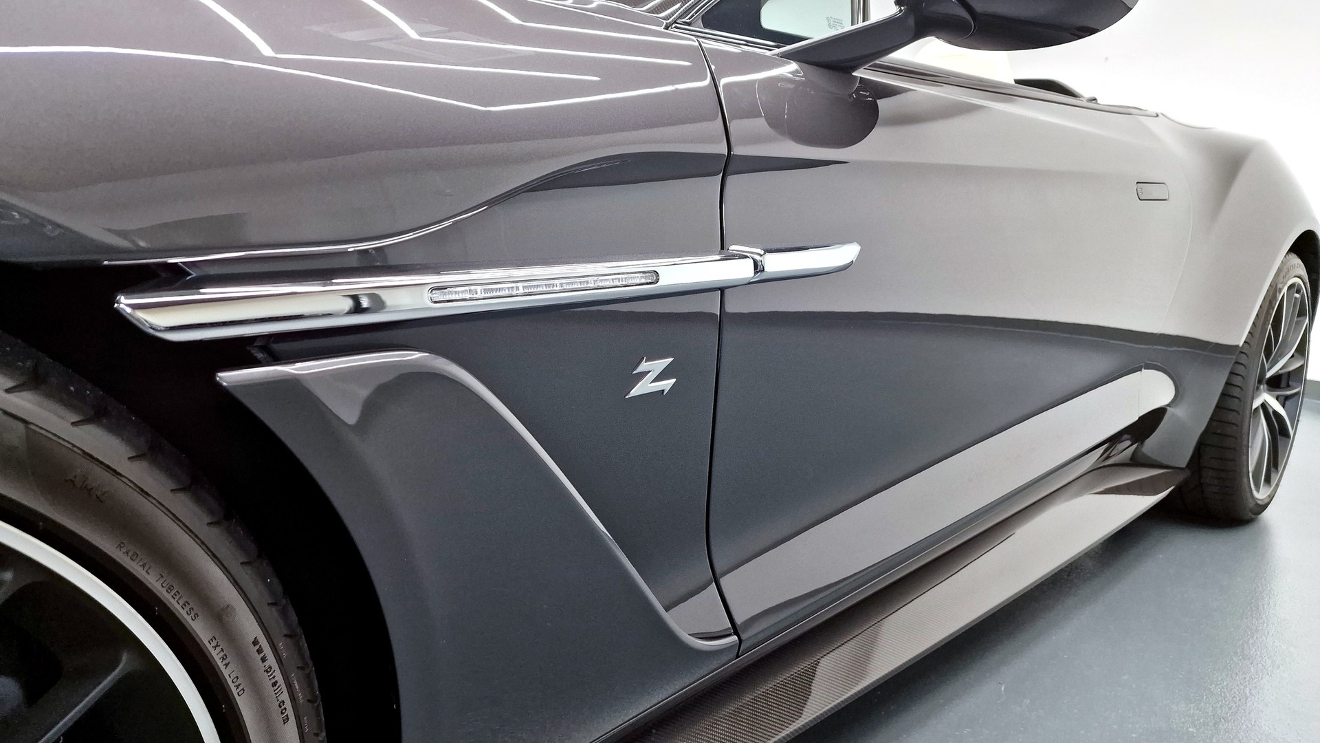 ASTON MARTIN Vanquish S Volante 6.0 V12 ZAGATO-image-10