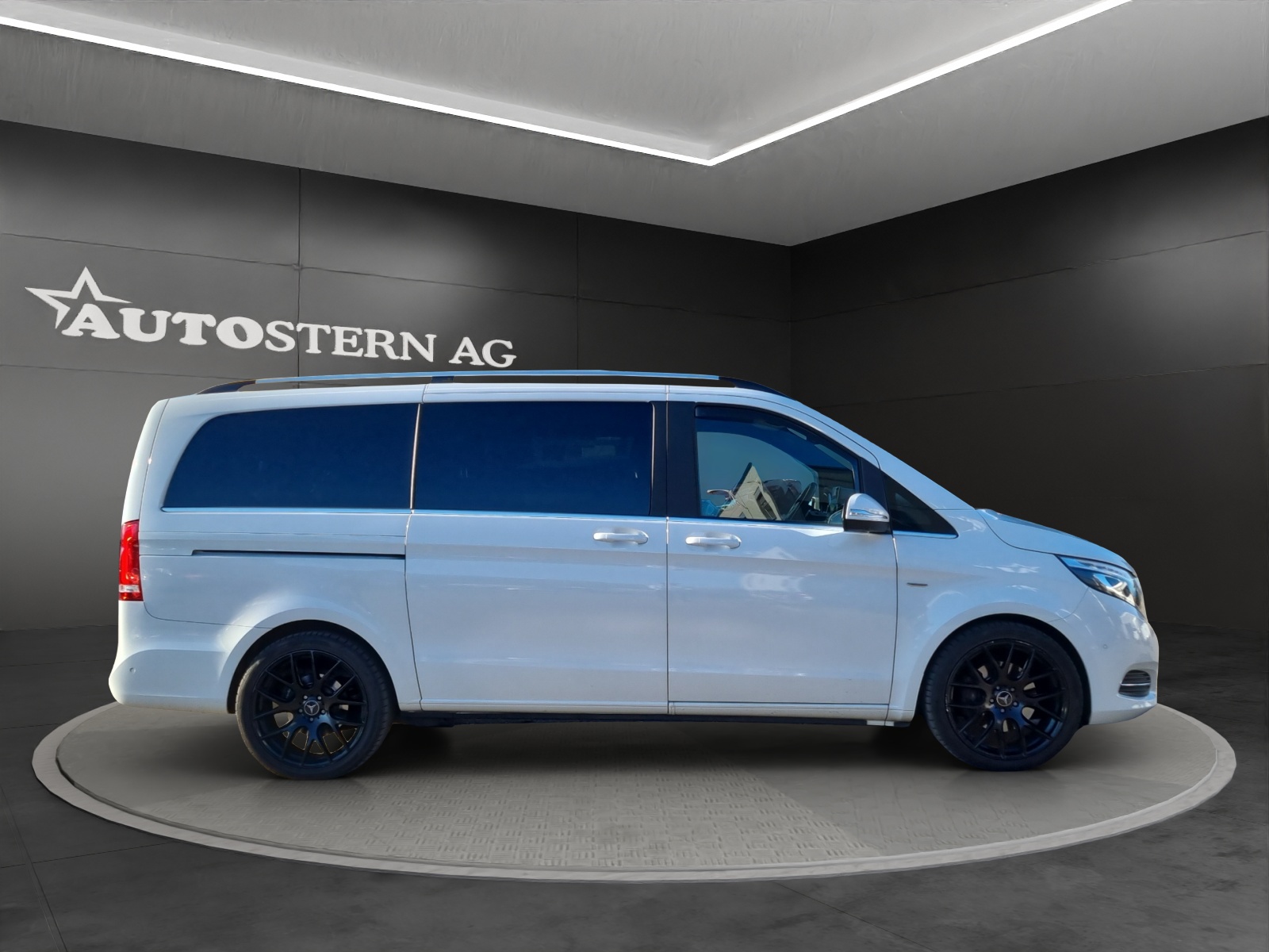 MERCEDES-BENZ V 250 BlueTEC Edition 1 lang 7G-Tronic-showroom-element-3