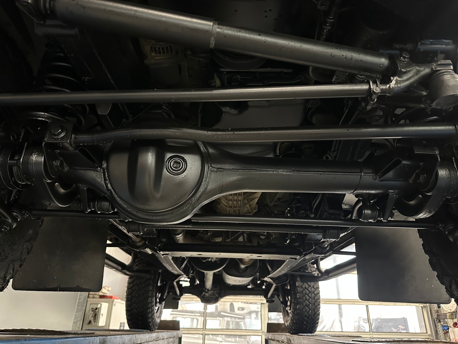 LAND ROVER Defender 110 SW 2.4Tdc-image-15
