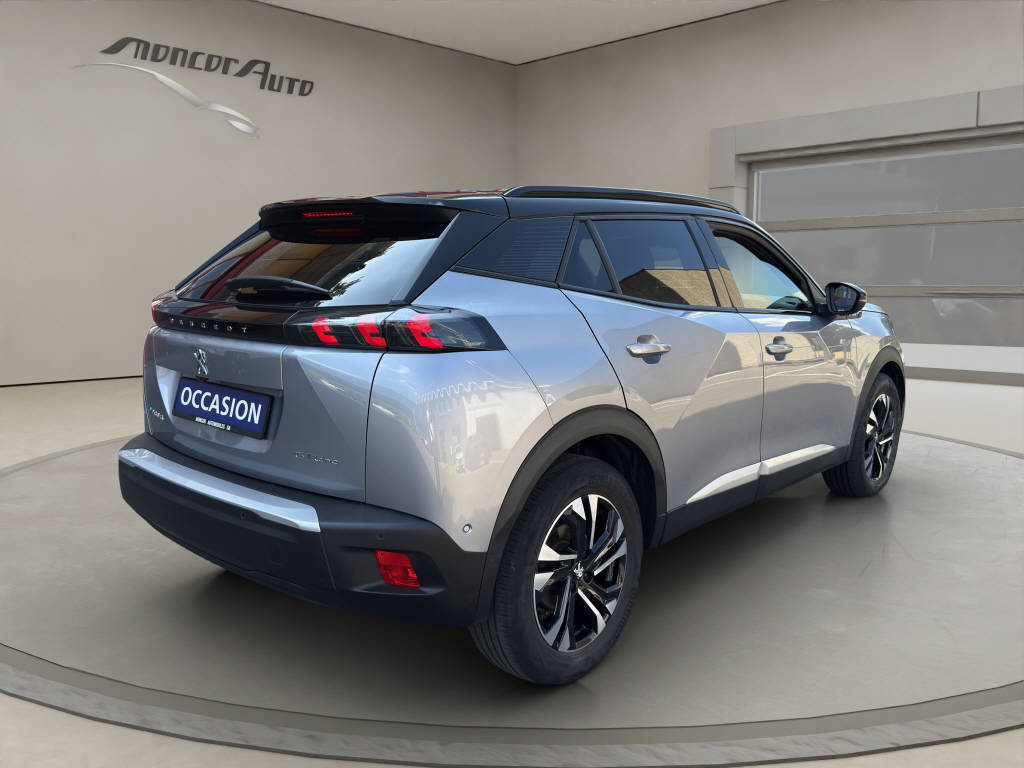 PEUGEOT 2008 électrique 136ch GT Line-showroom-element-2