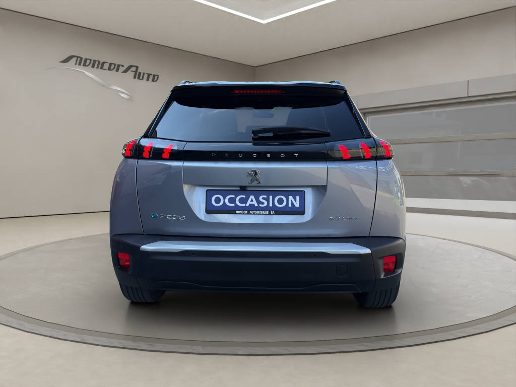 PEUGEOT 2008 électrique 136ch GT Line-showroom-element-3