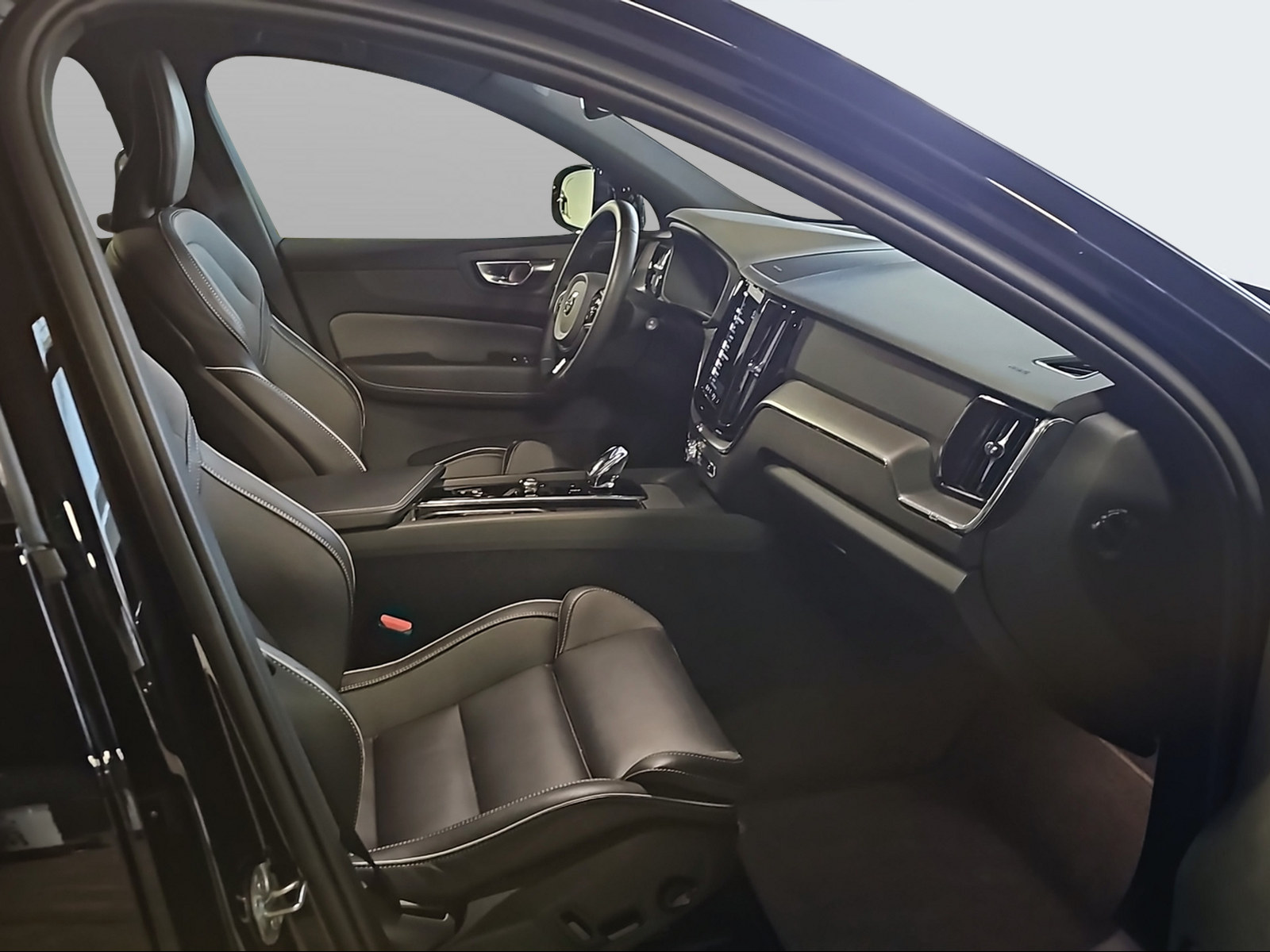 Image VOLVO XC60 XC60 2.0 T6 TE Plus Dark eAWD