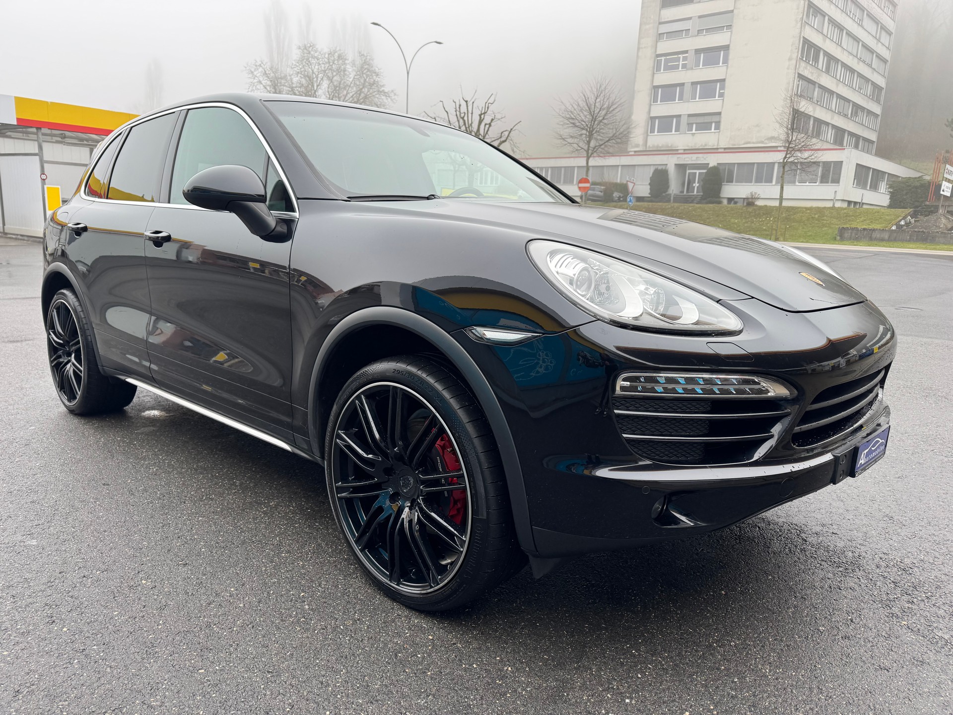 PORSCHE Cayenne Tiptronic-image-3