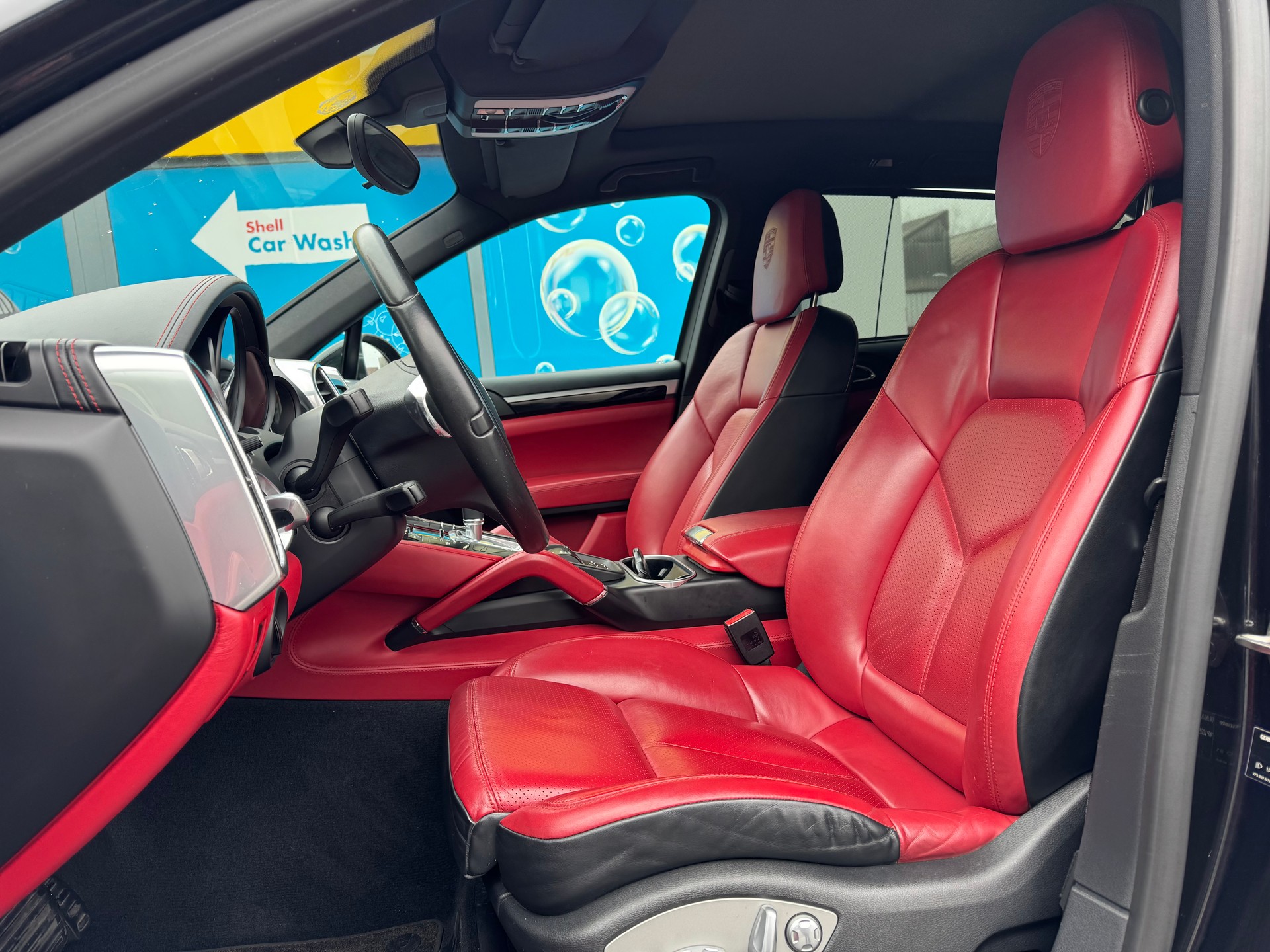PORSCHE Cayenne Tiptronic-image-7