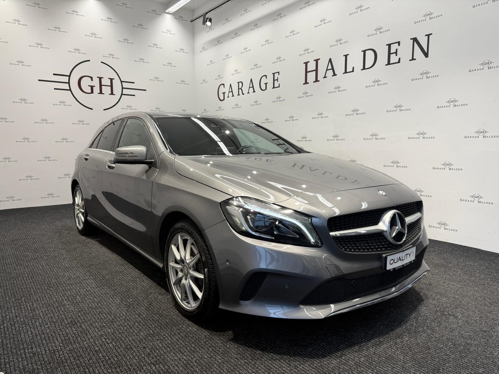 MERCEDES-BENZ A 220 d Urban 4m