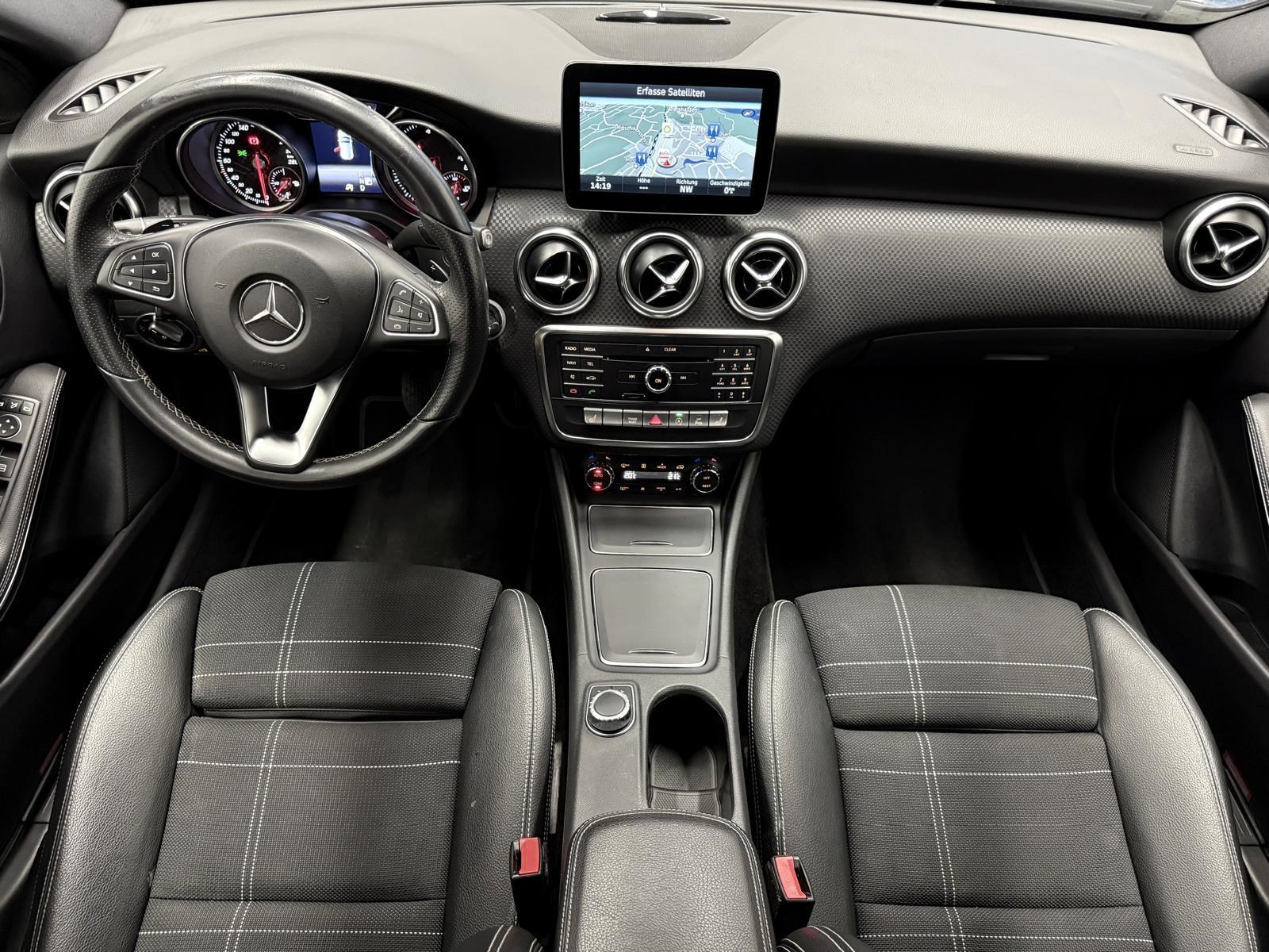 MERCEDES-BENZ A 220 d Urban 4m-image-8