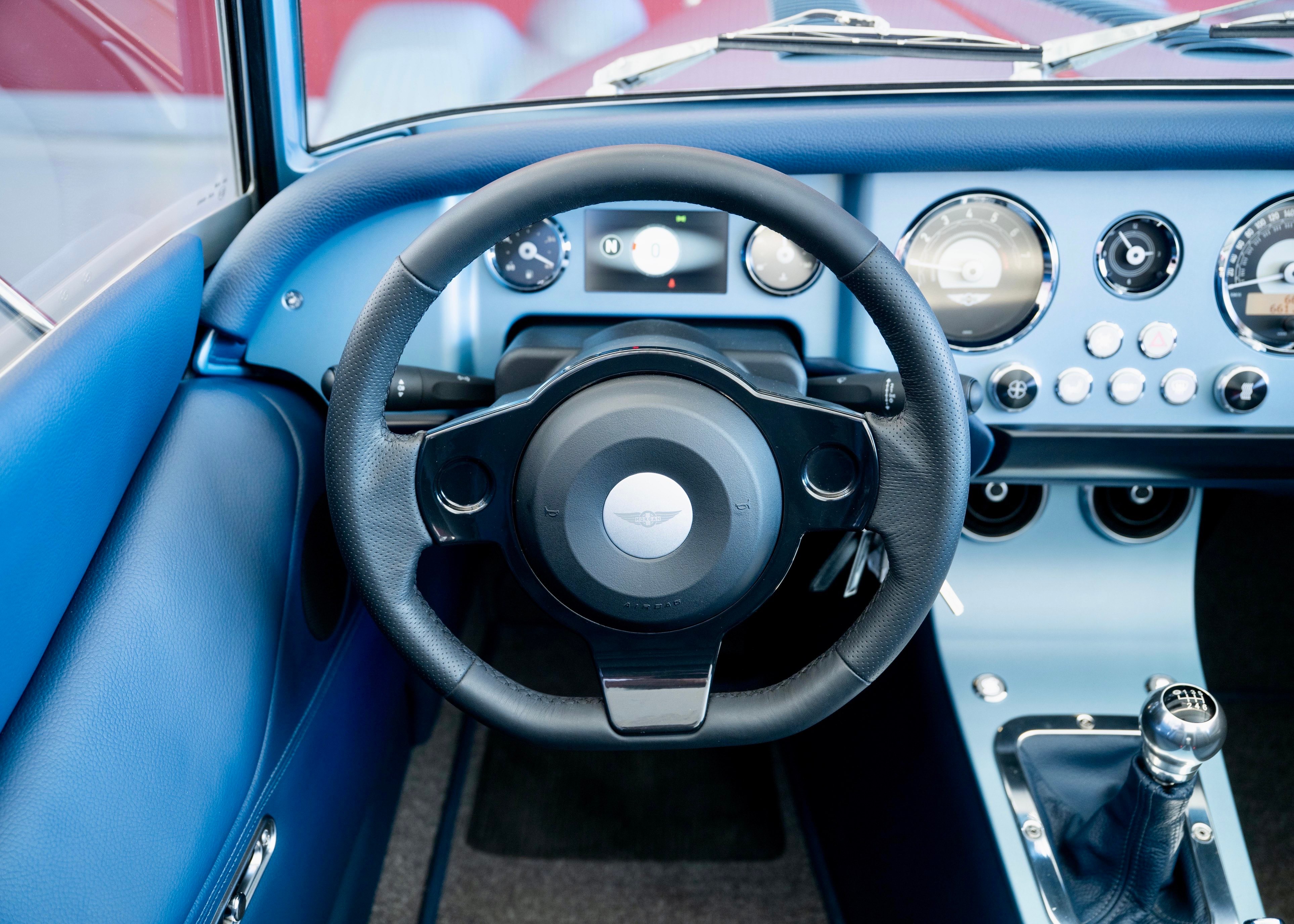 Image MORGAN PLUS-FOUR Plus Four 2.0 (New Swiss executive car, manual transmission, not registered, very low mileage)