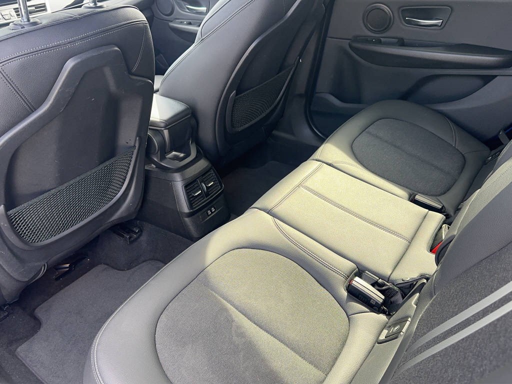 BMW 216i Gran Tourer 7 Sitze-image-9