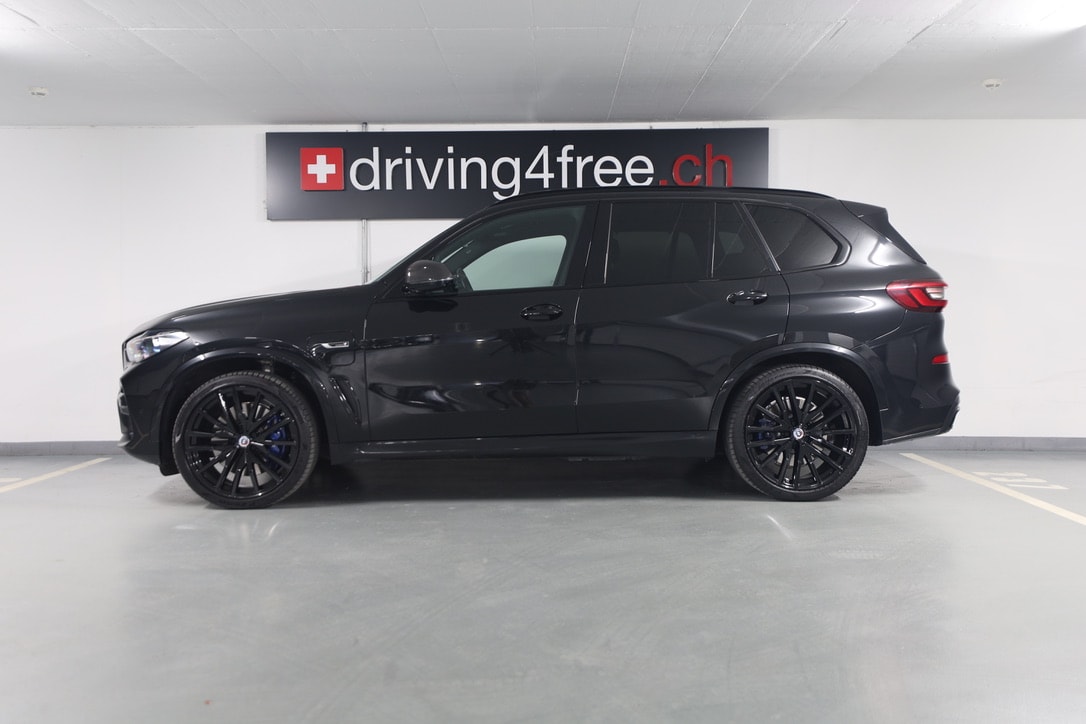 BMW X5 xDrive45e M Sport Steptronic-showroom-element-1